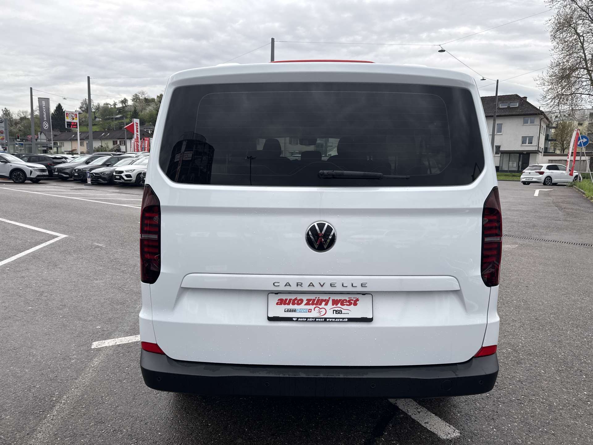 VW Caravelle 2.0 TDi 8-Plätzer Top-Preis-image-13