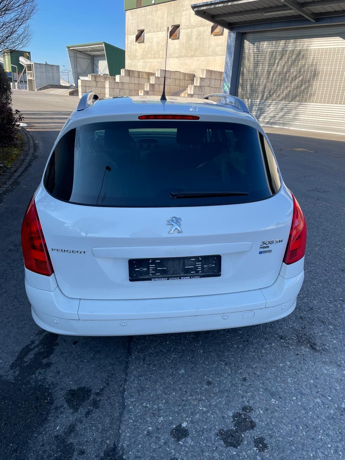 PEUGEOT 308 SW 1.6 HDI Business EGS6-image-3