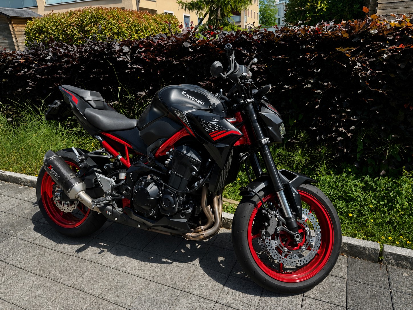 KAWASAKI Z 900-image-2