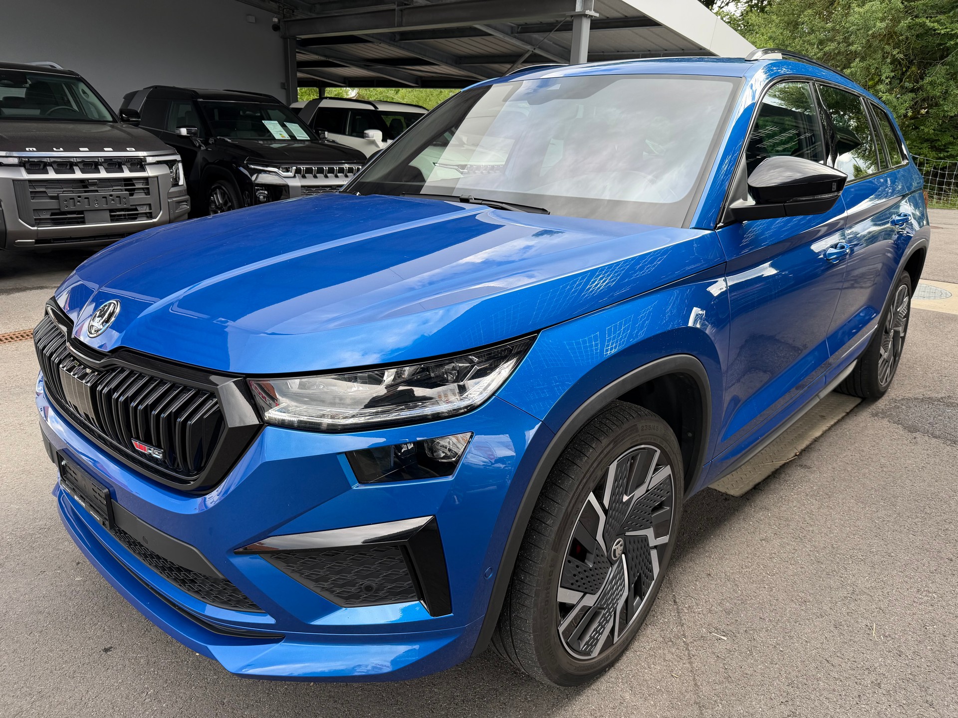 SKODA Kodiaq 2.0 TSI 4x4 RS-image-3