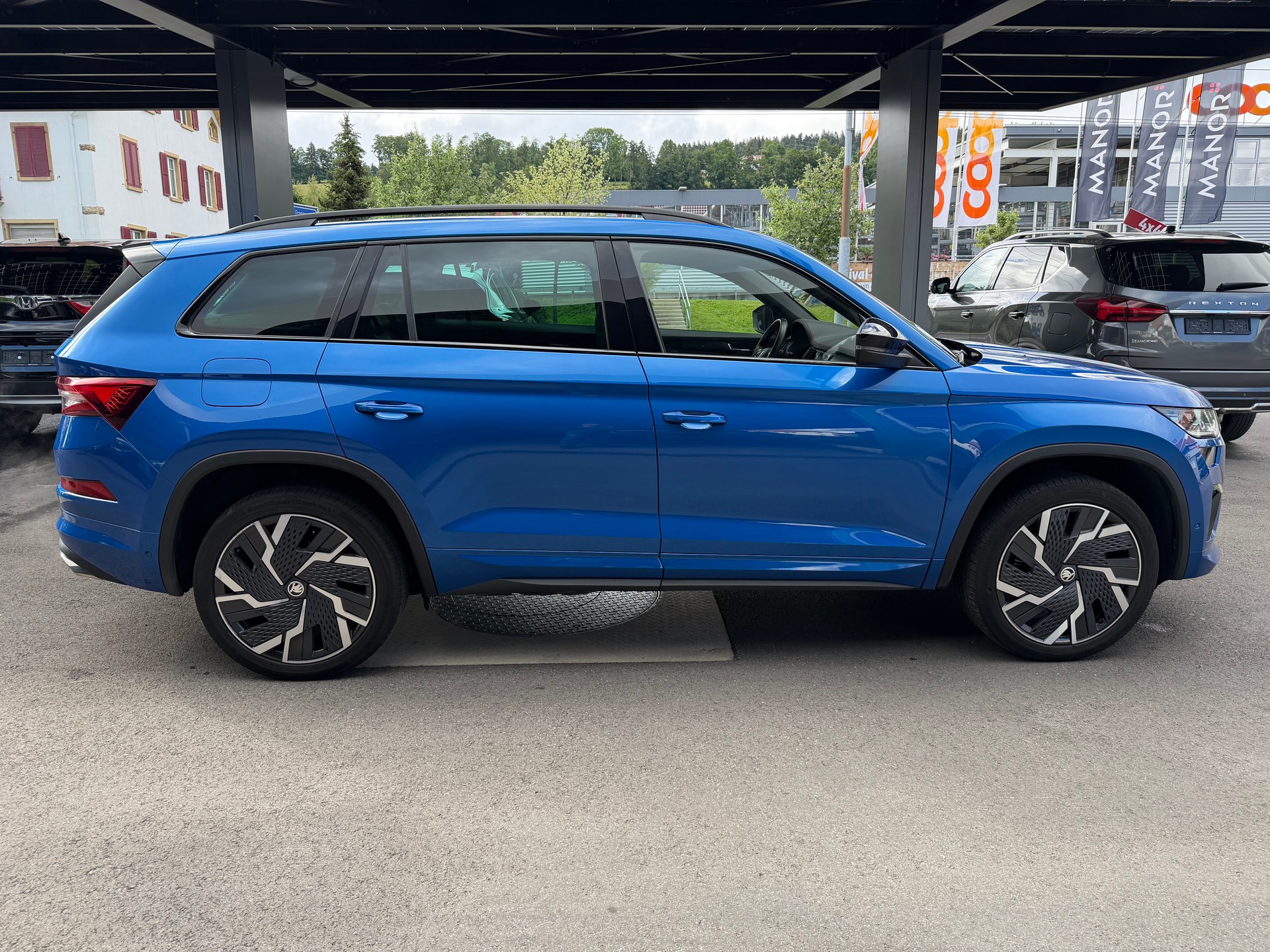 SKODA Kodiaq 2.0 TSI 4x4 RS-image-5
