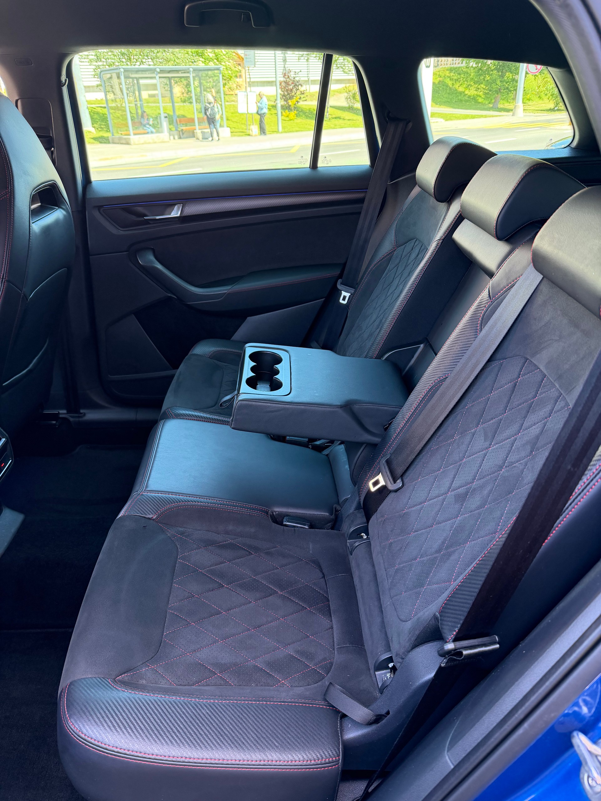 SKODA Kodiaq 2.0 TSI 4x4 RS-image-10