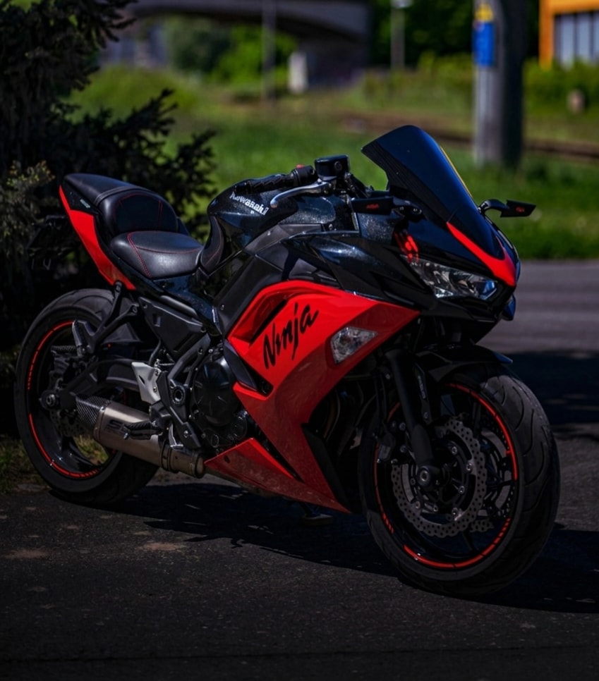 KAWASAKI Ninja 650-image-1