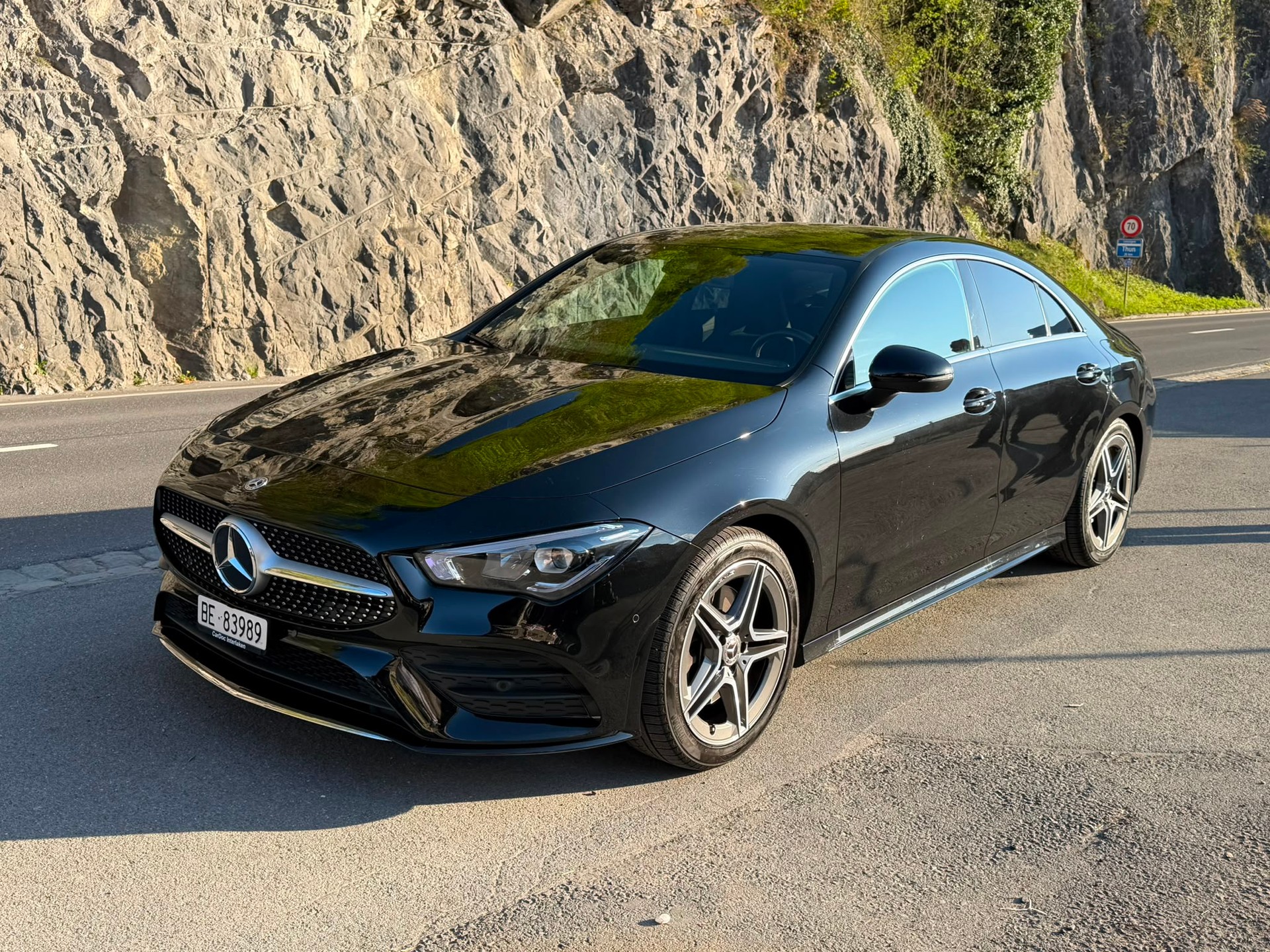 MERCEDES-BENZ CLA 250 AMG Line 4matic