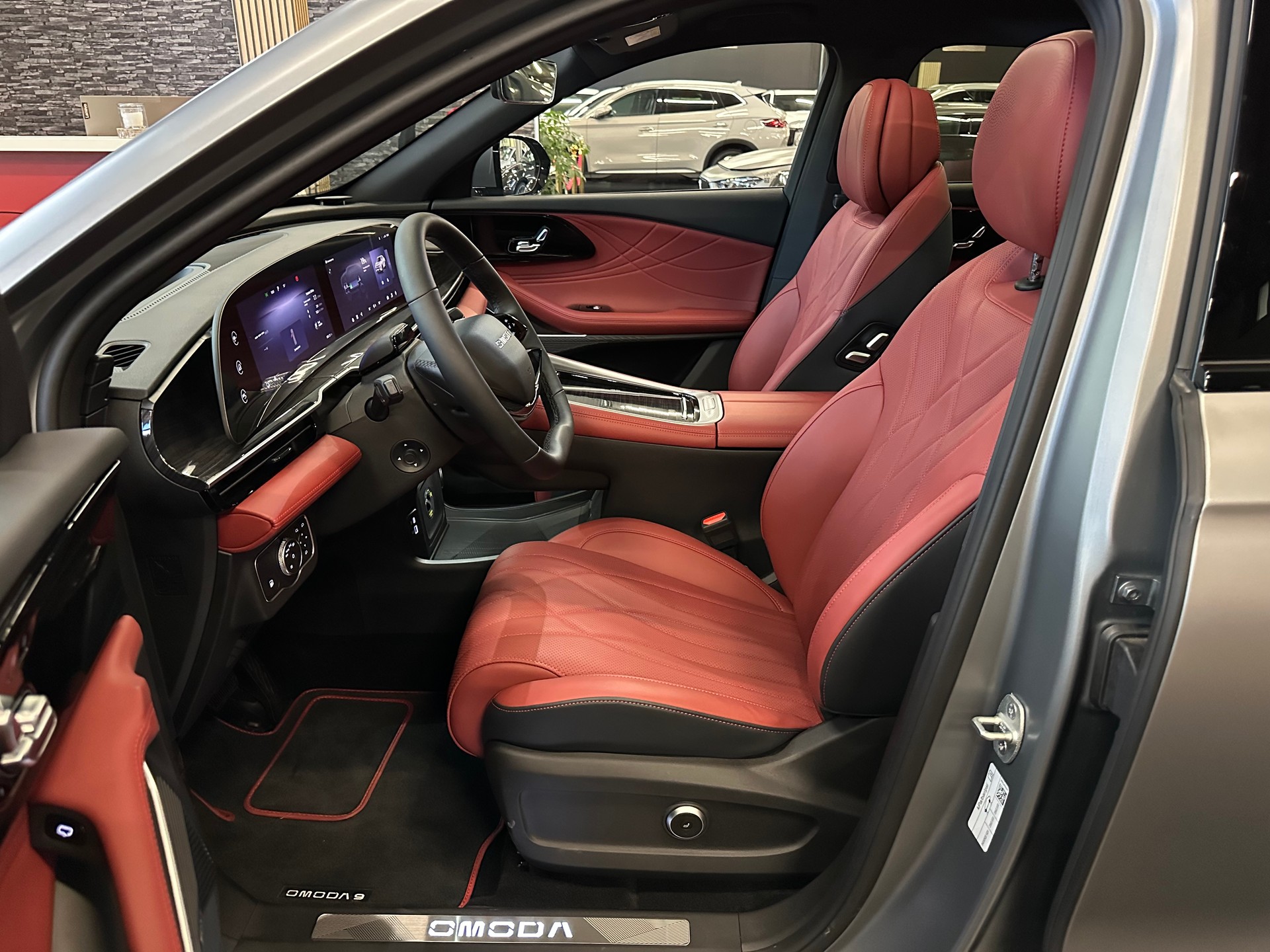OMODA 9 PHEV SHS Exclusive AWD (Grau Matt)-image-9