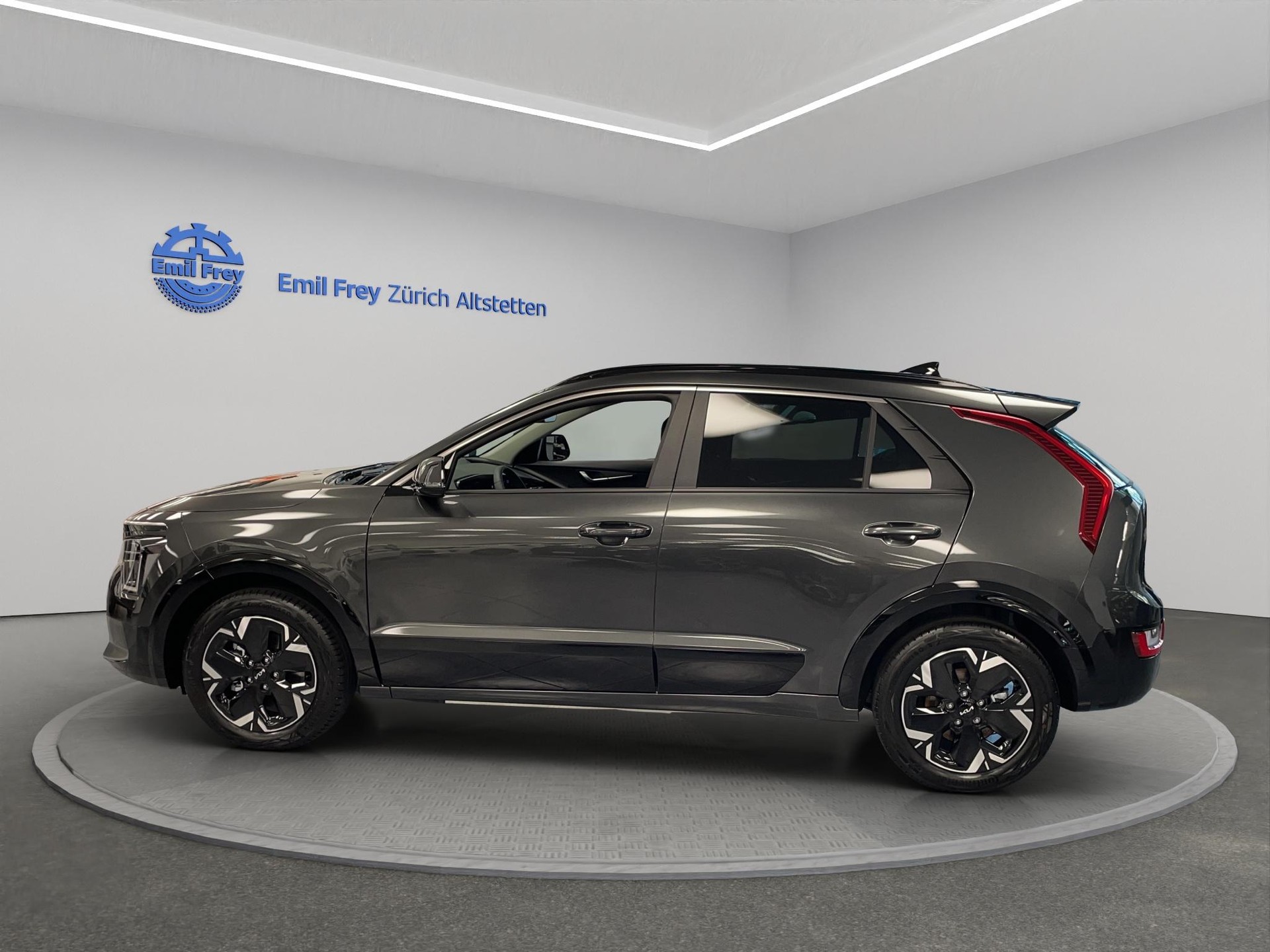 KIA Niro EV Power Edition-showroom-element-1