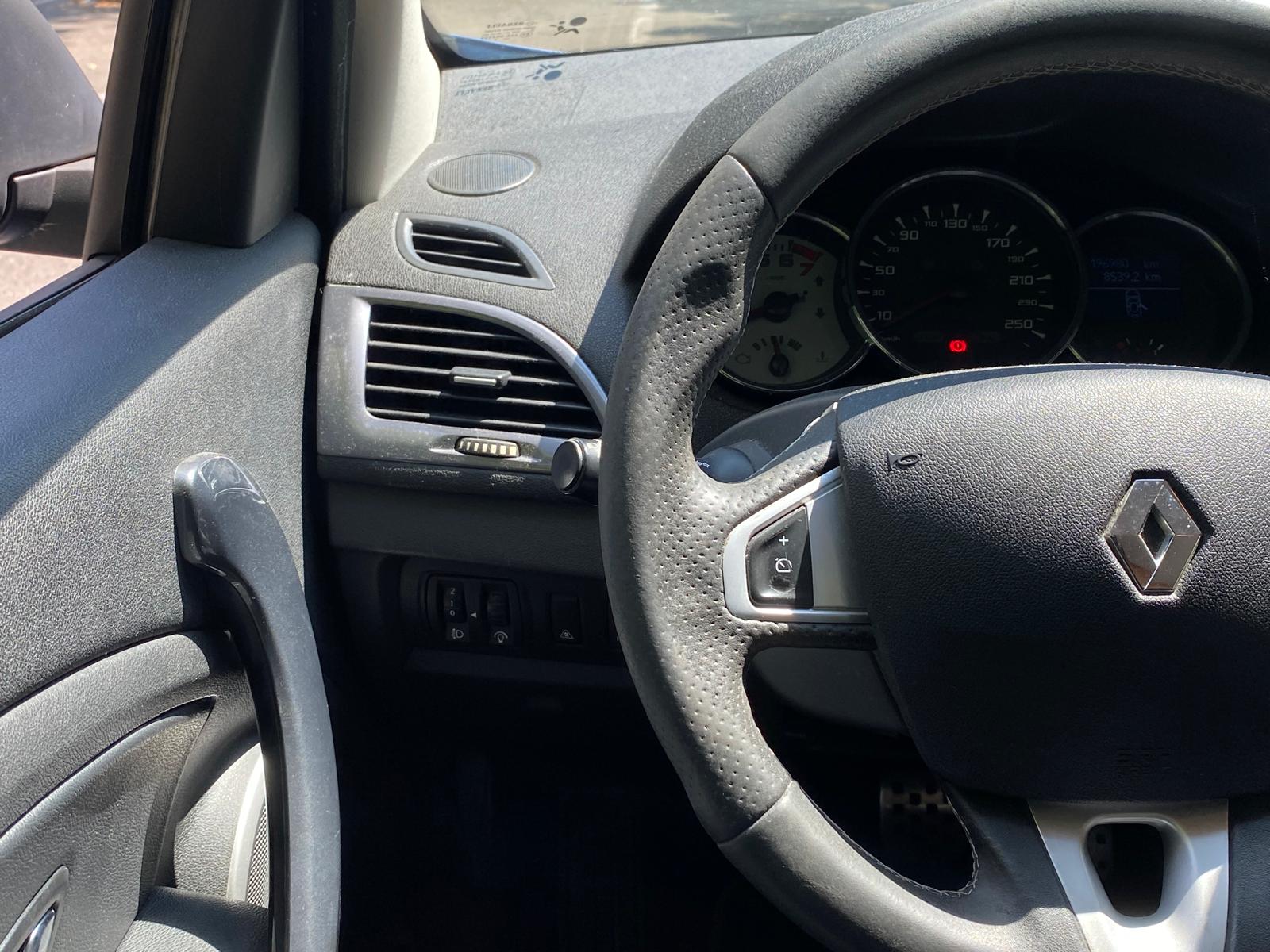 RENAULT Mégane 2.0 16V Turbo Privilège-image-20