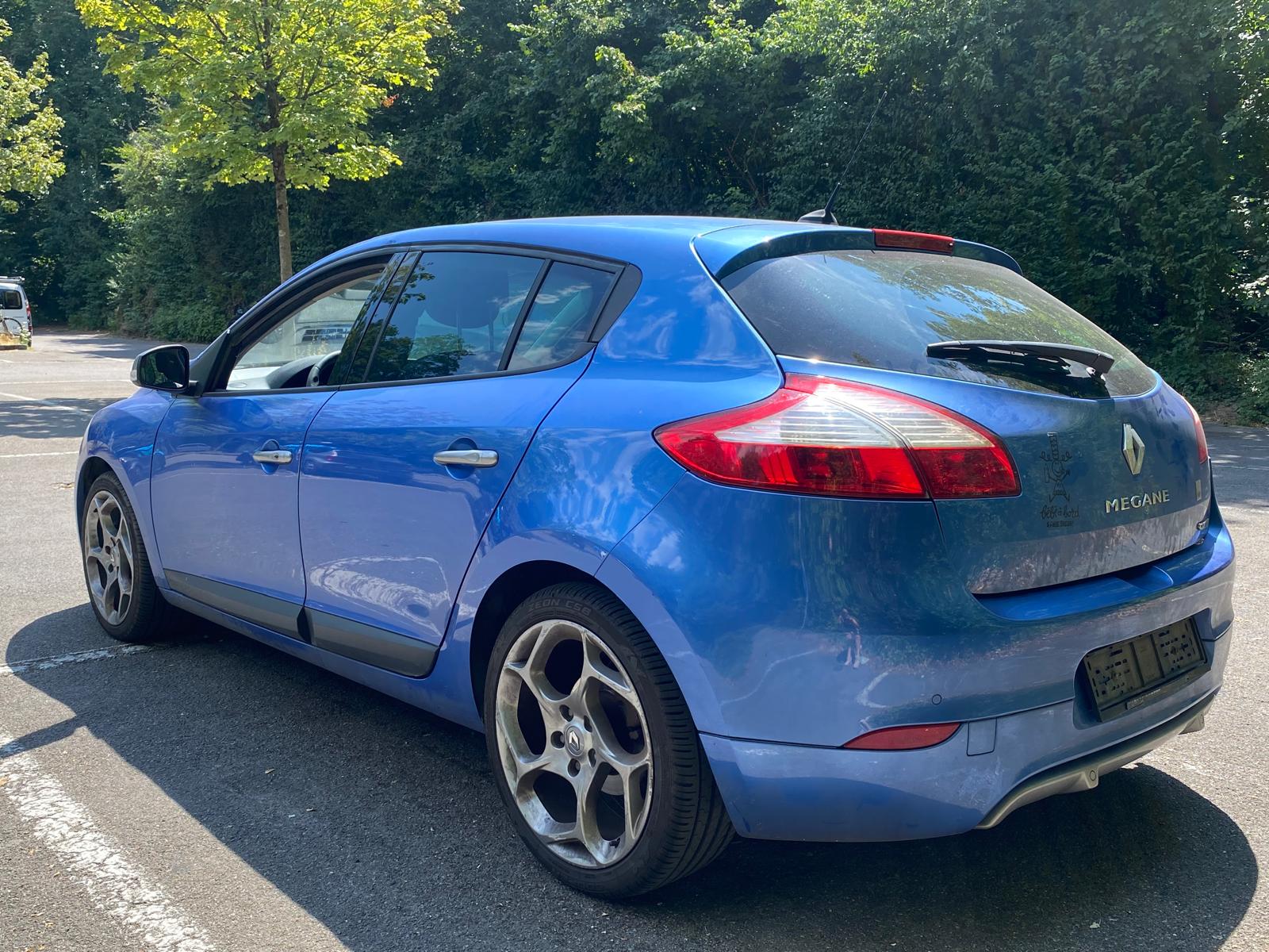 RENAULT Mégane 2.0 16V Turbo Privilège-showroom-element-3