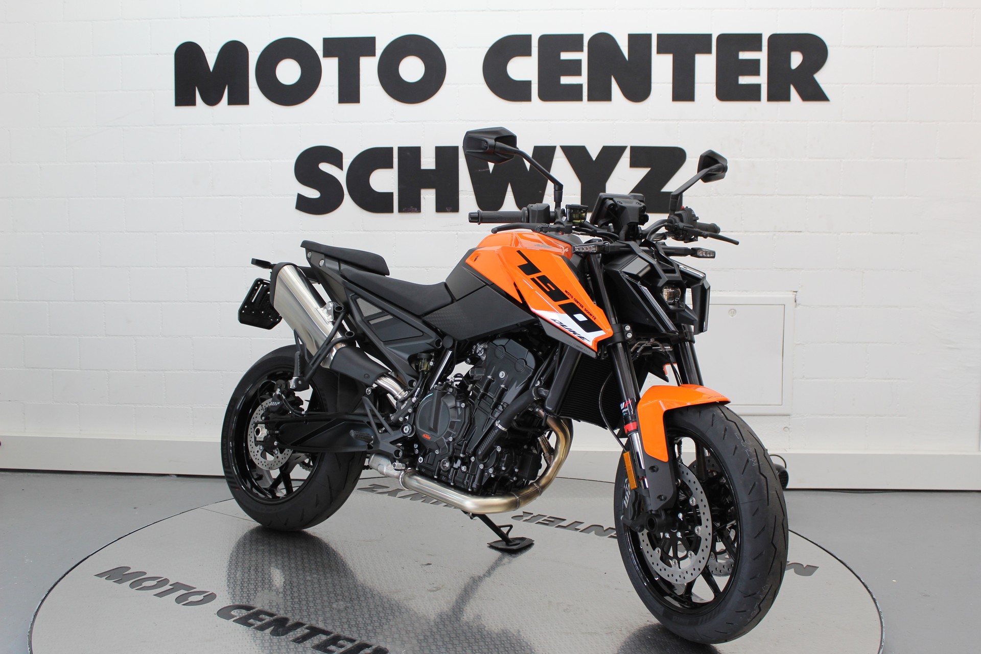 KTM 790 Duke L 2027-image-1