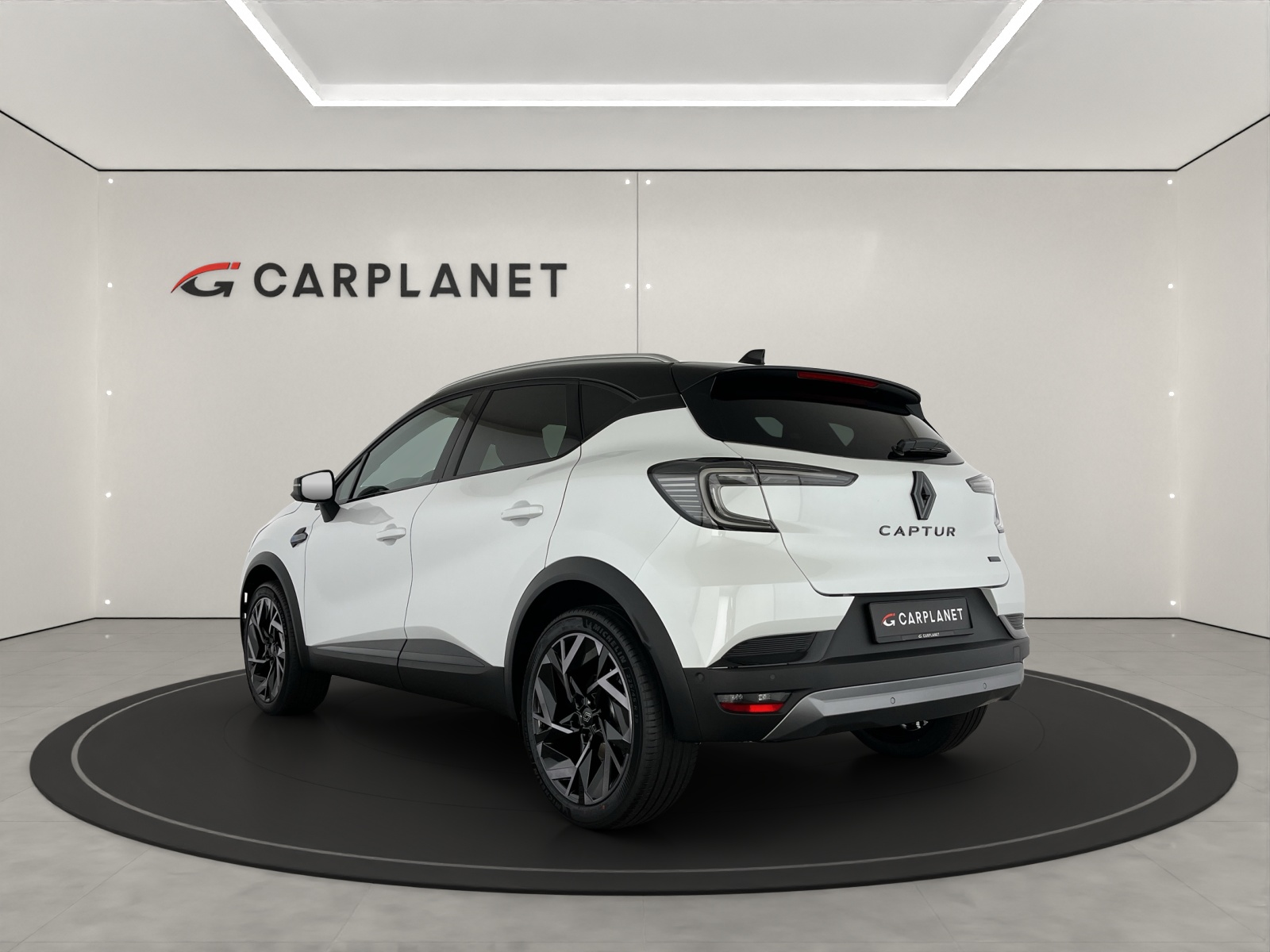 RENAULT Captur 1.8 E-Tech esprit Alpine-showroom-element-2