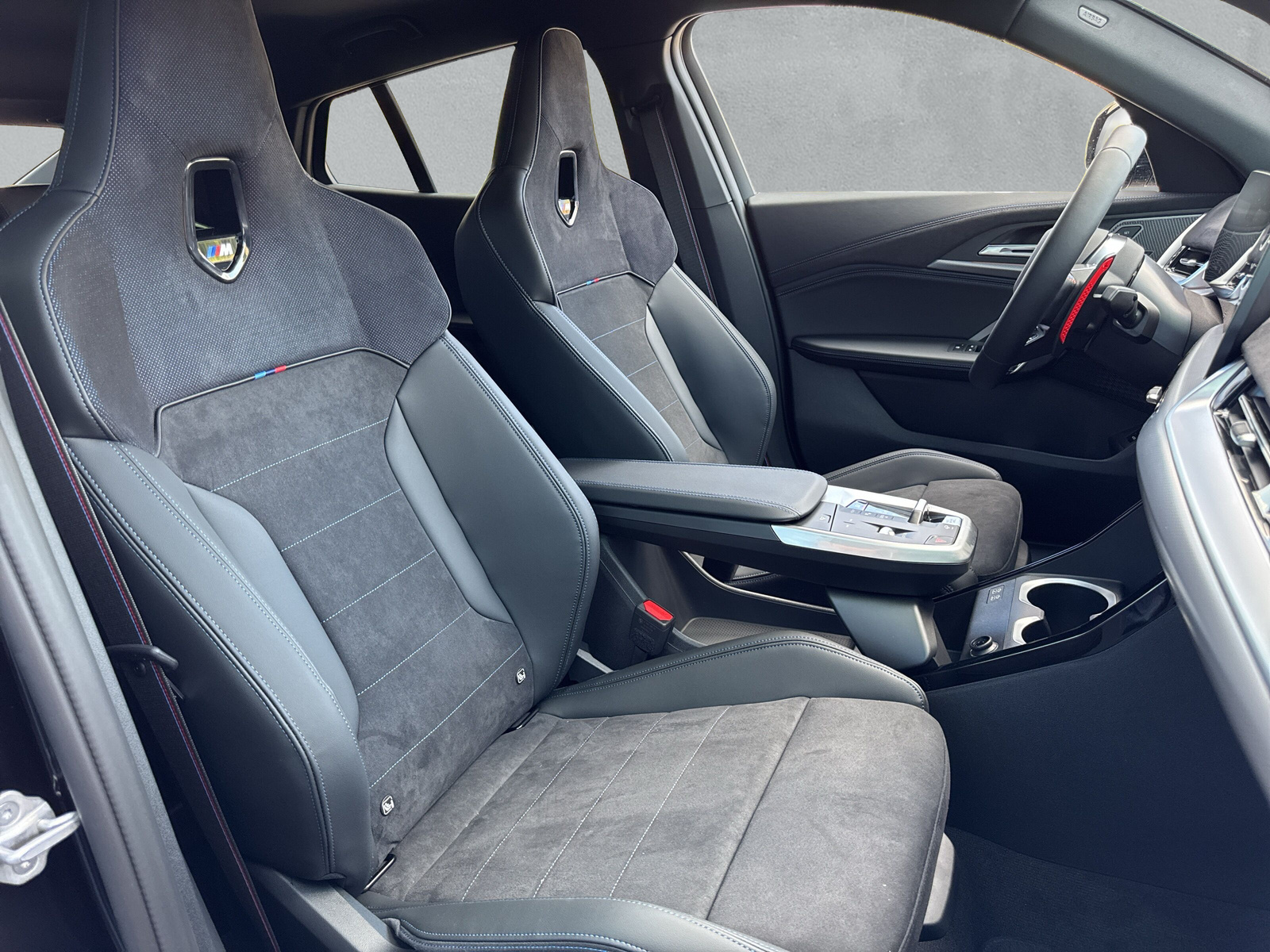 BMW X2 xDrive M35i M Sport Pro-image-12