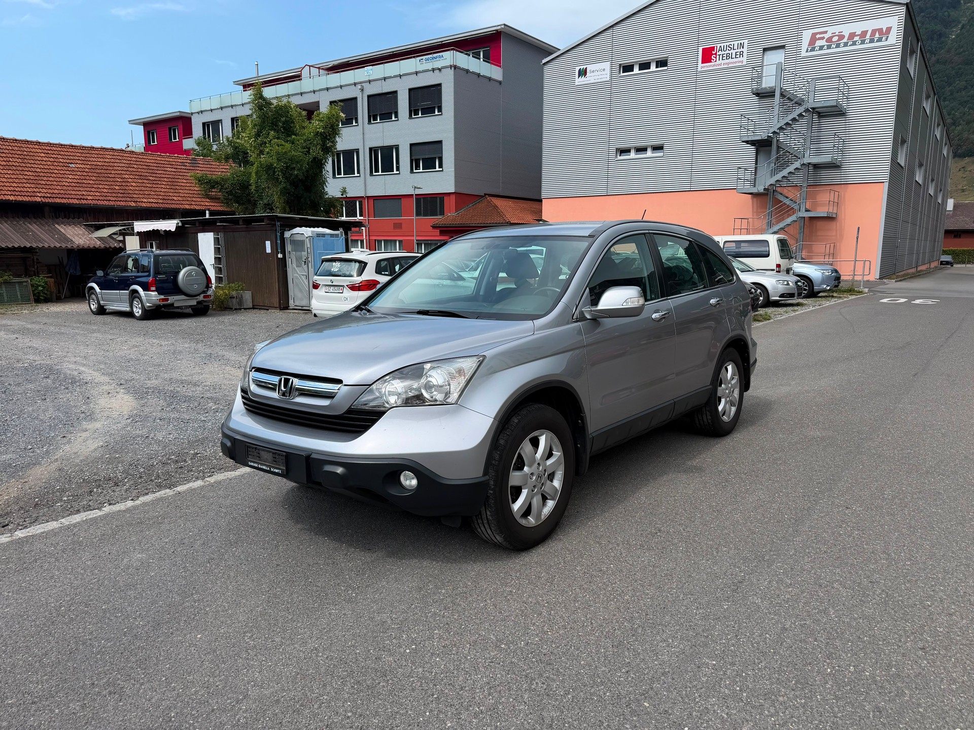 HONDA CR-V 2.0 4WD Executive-showroom-element-1