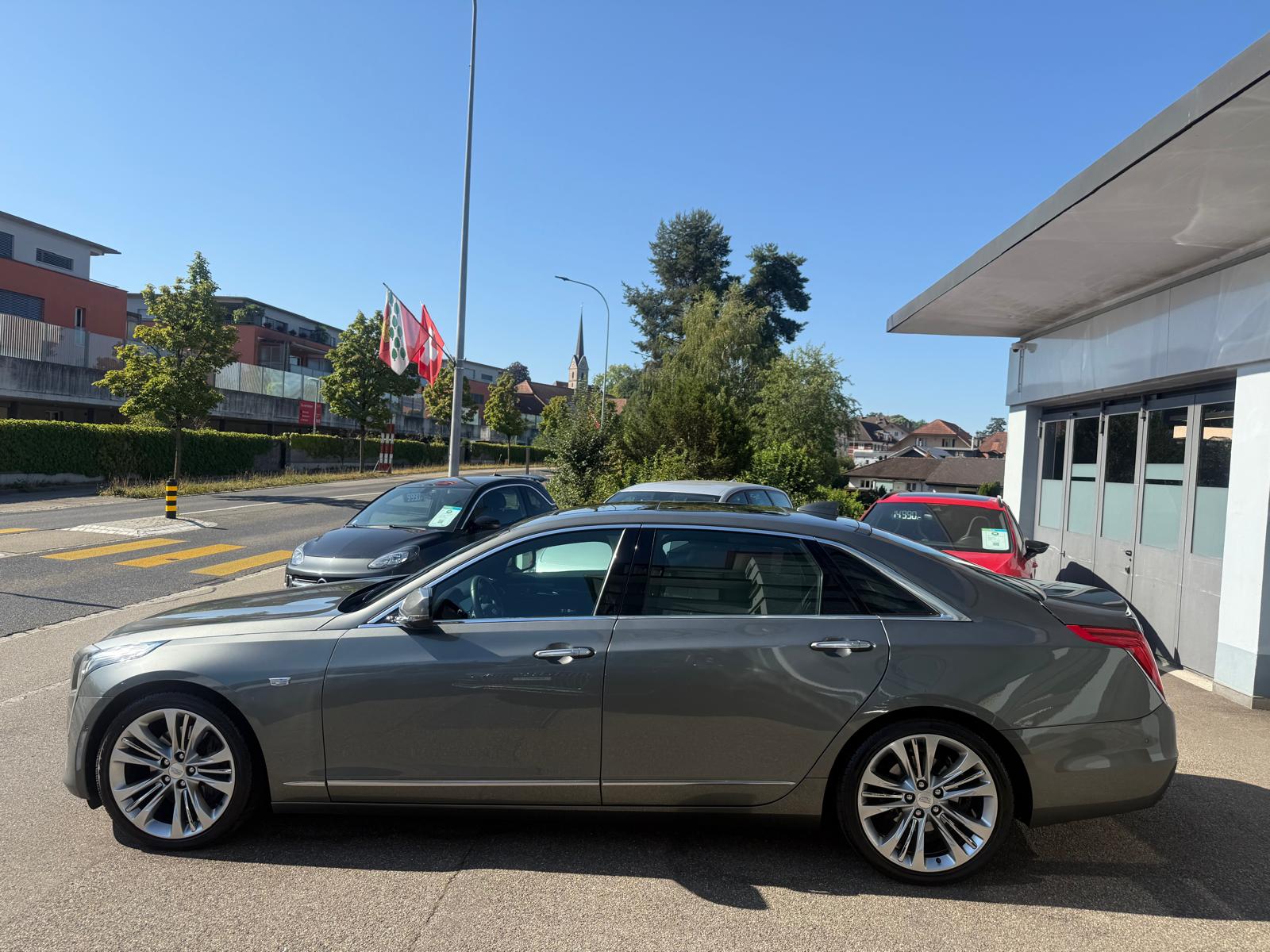 CADILLAC CT6 3.0 Twin Turbo Luxury - 417 PS | AWD | 360° Kamera | Schiebedach-image-1