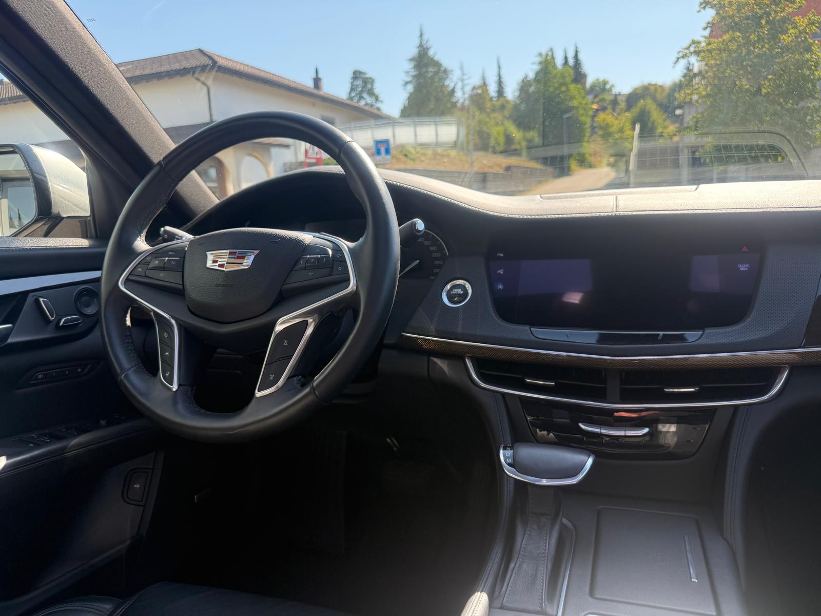 CADILLAC CT6 3.0 Twin Turbo Luxury - 417 PS | AWD | 360° Kamera | Schiebedach-image-11