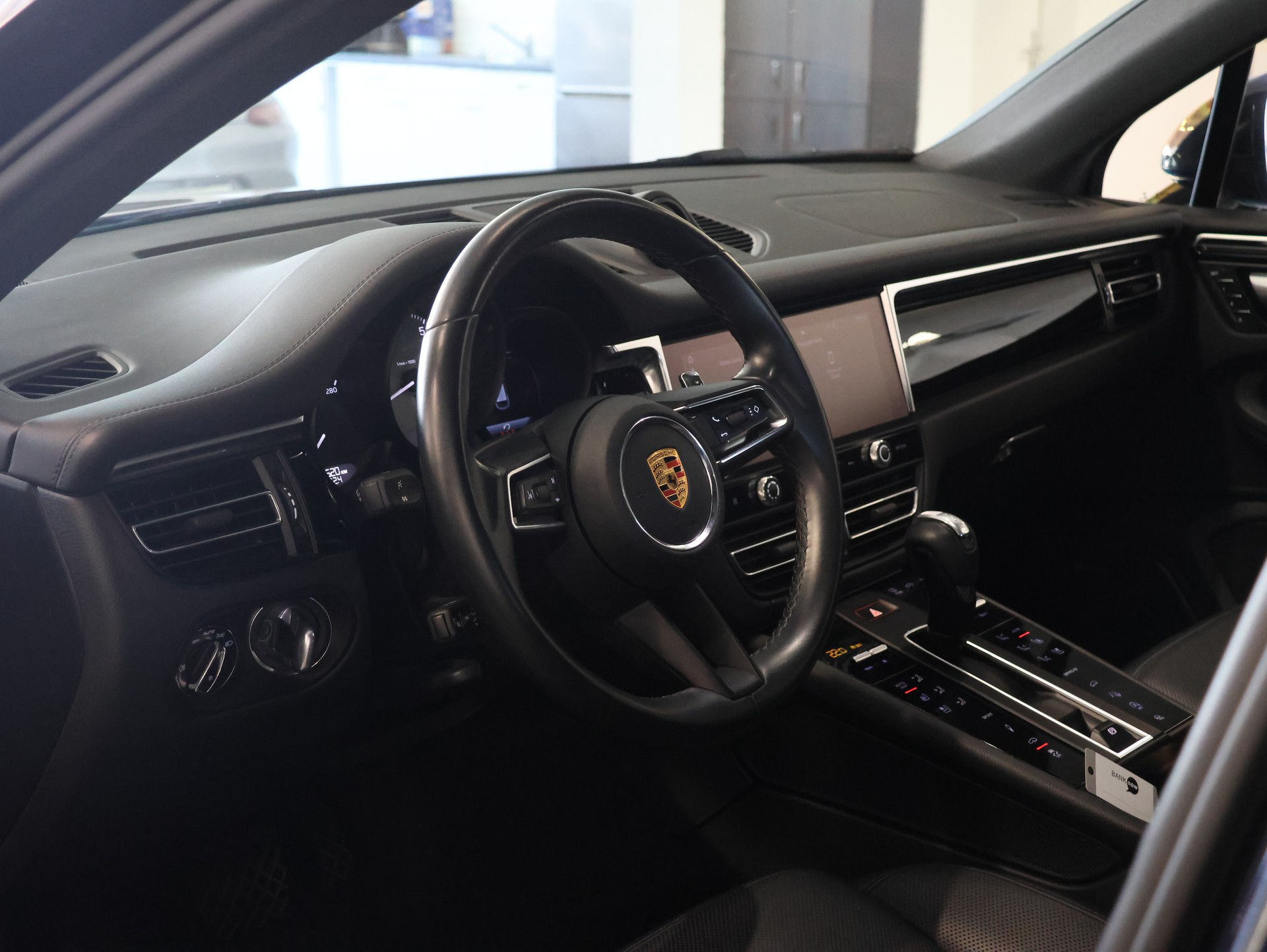 PORSCHE Macan S PDK *Panoramadach* *Bose* *Sitzheizung*-image-21