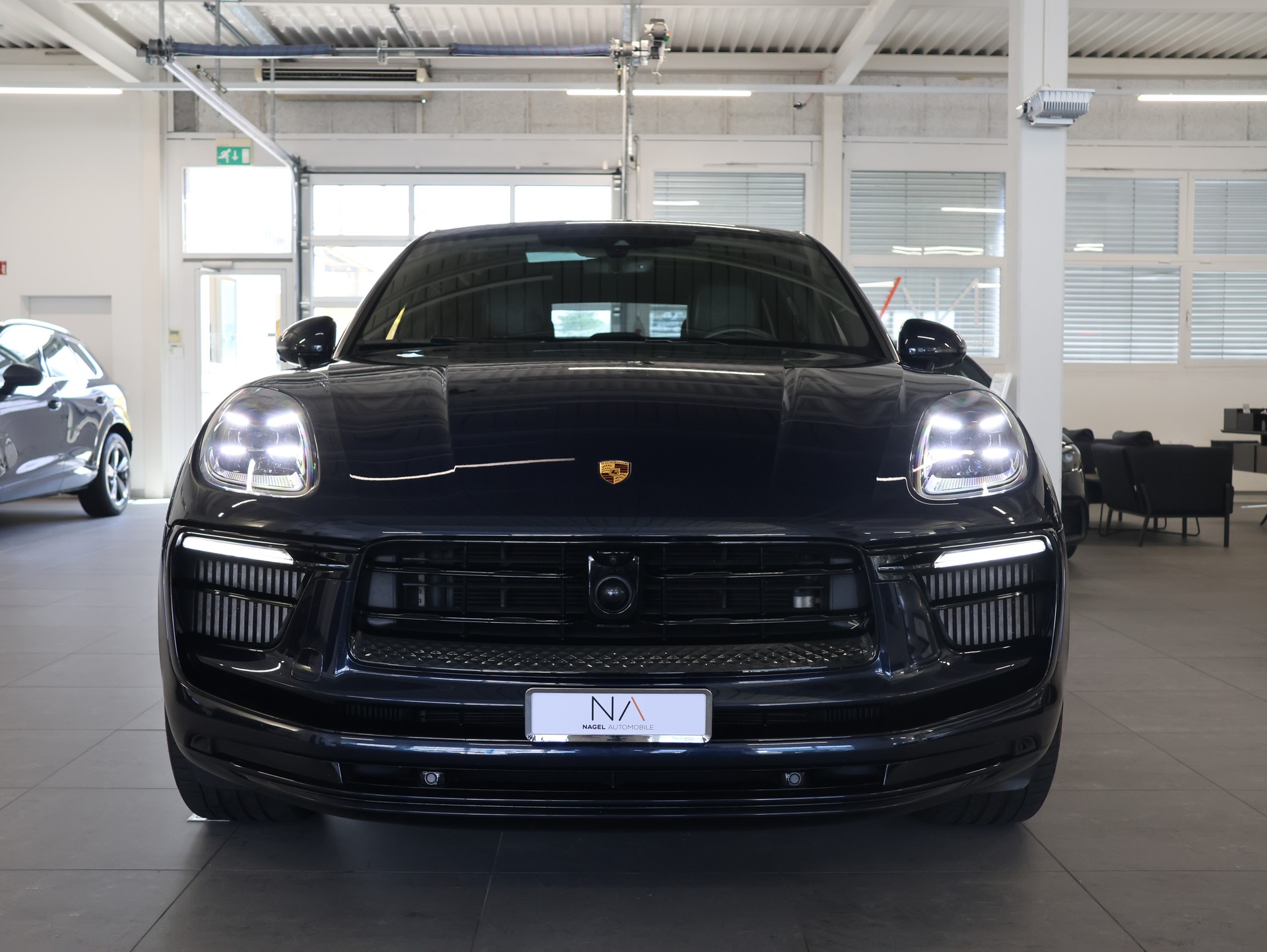 PORSCHE Macan S PDK *Panoramadach* *Bose* *Sitzheizung*-showroom-element-2
