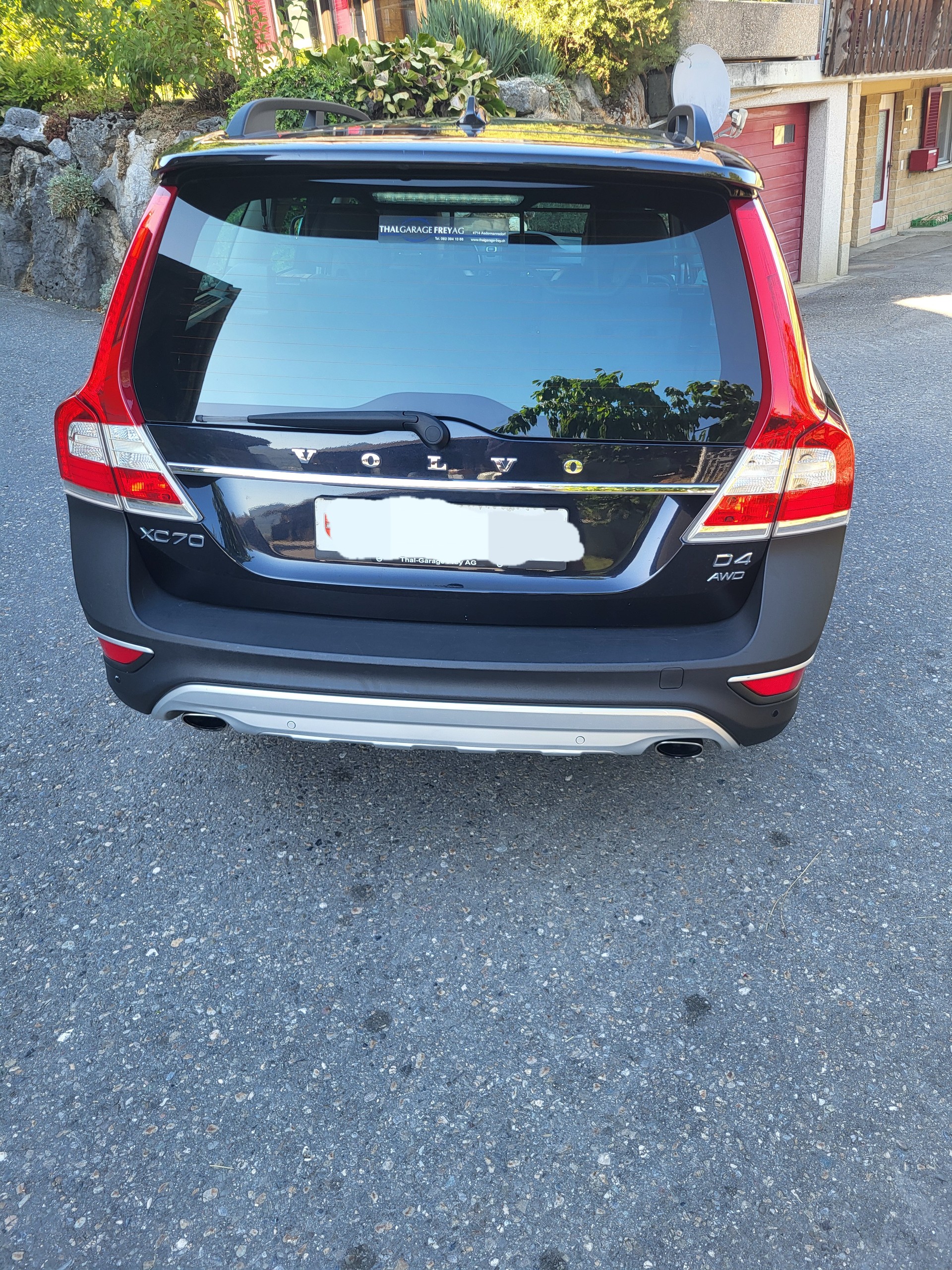 VOLVO 2.4 D4 Summum AWD-image-3