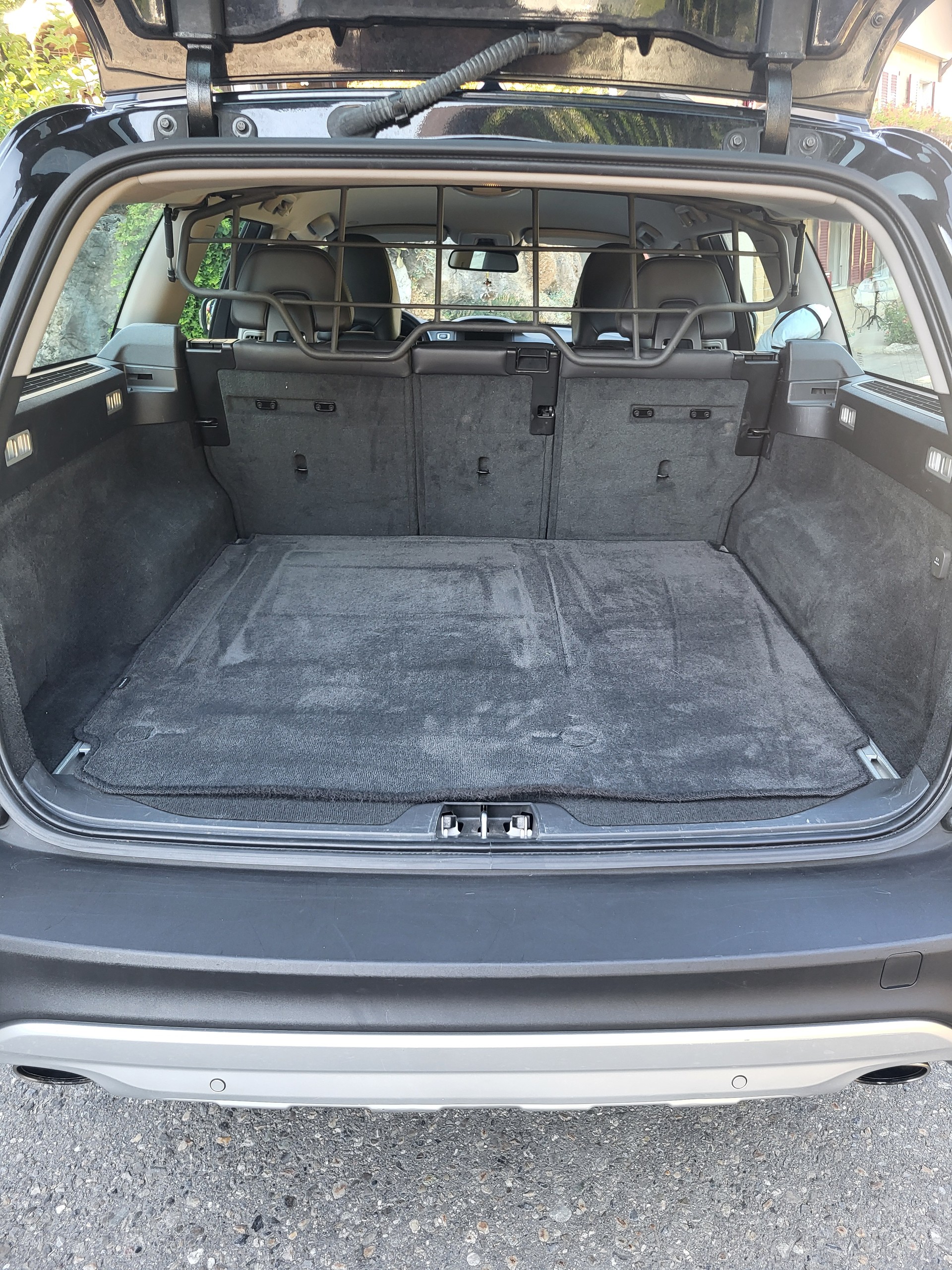 VOLVO 2.4 D4 Summum AWD-image-5