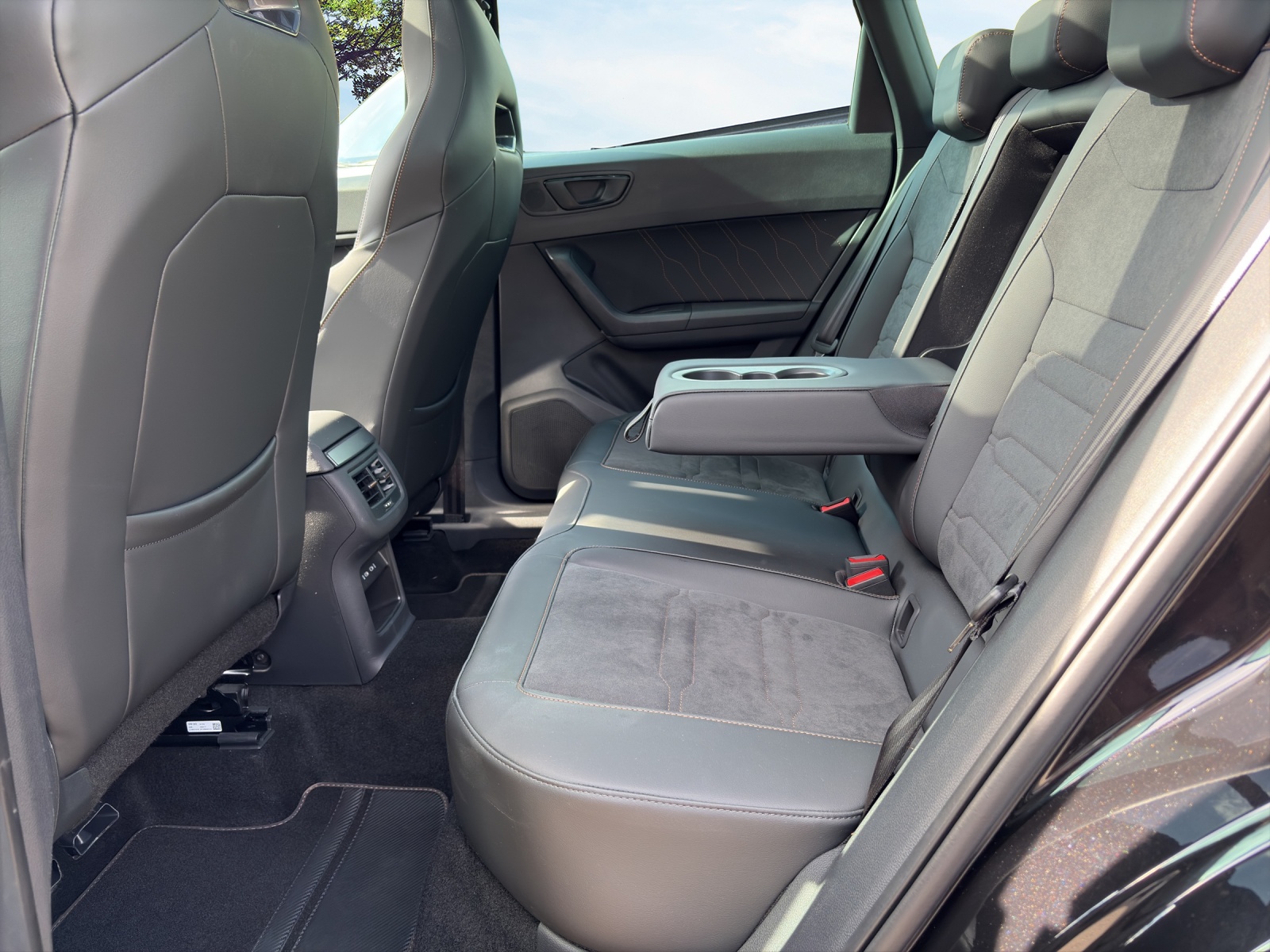 CUPRA Ateca 2.0TSI VZ 4Drive DSG-image-7