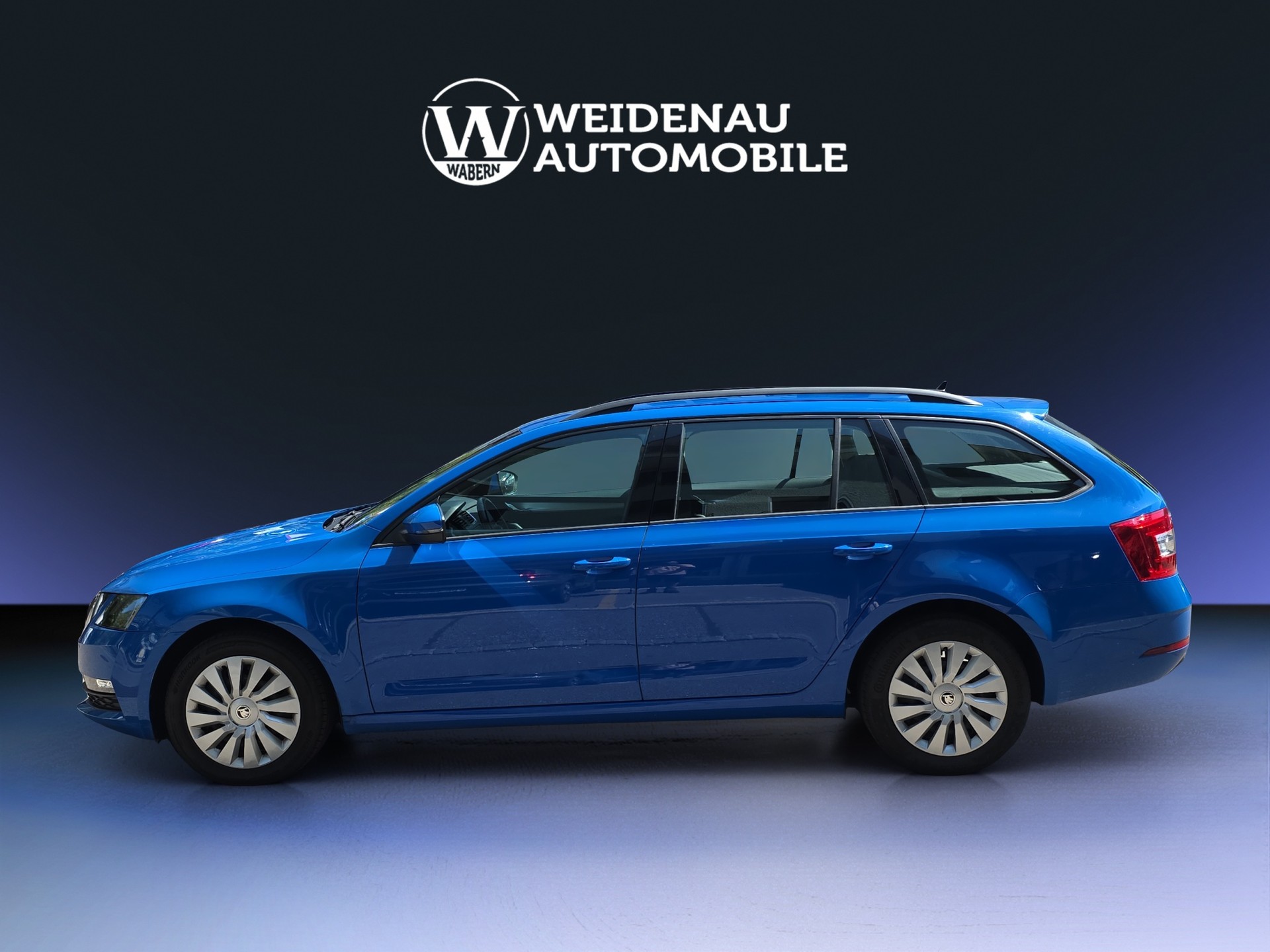 SKODA Octavia Combi 1.6 TDI Ambition-showroom-element-2