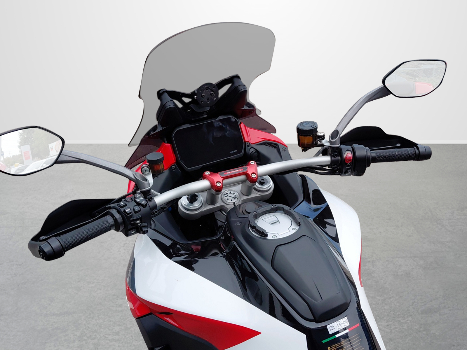 DUCATI Multistrada V4 S Sport Performance-image-4