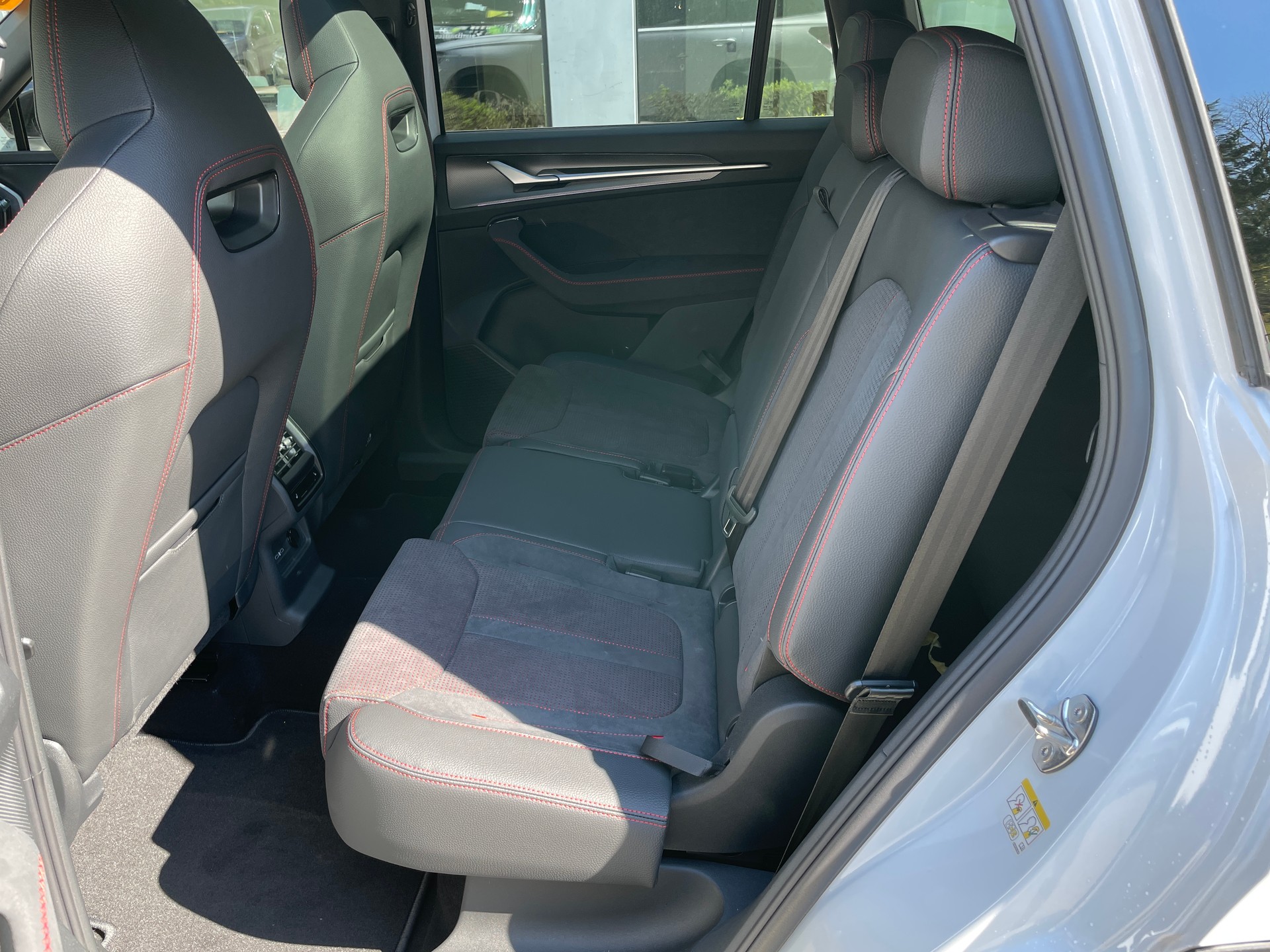 SKODA Kodiaq 2.0 TSI RS 4x4 7-Sitzer-image-15