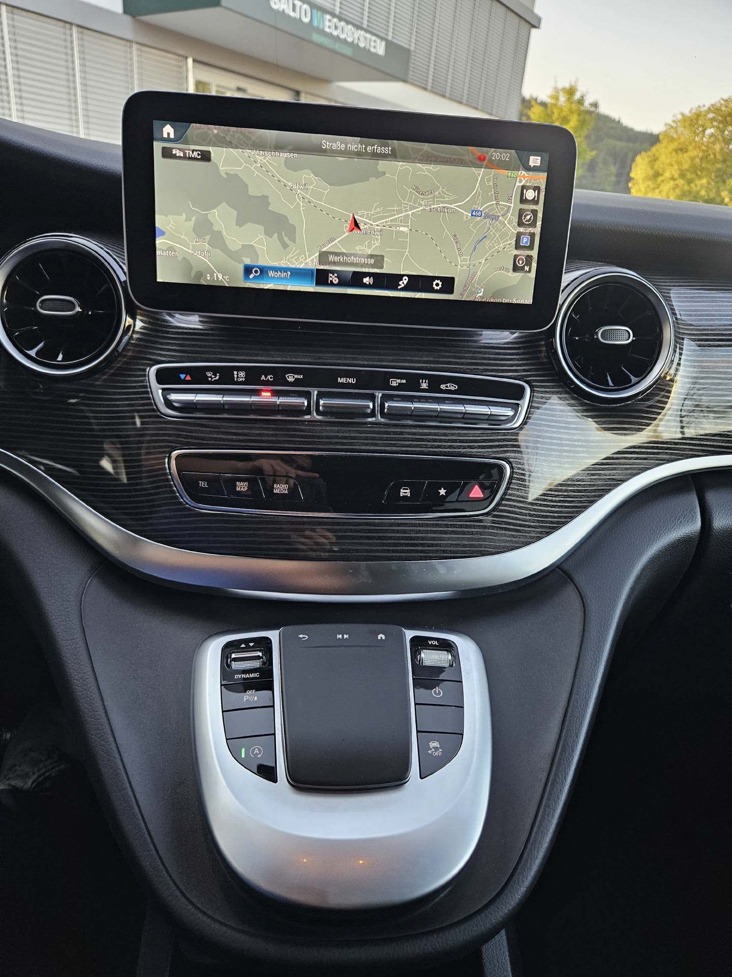 MERCEDES-BENZ V 250 d Avantgarde lang 4matic Van * 7- Plätzer * 10 Jahre oder 100'000km Gratisservice *-image-11