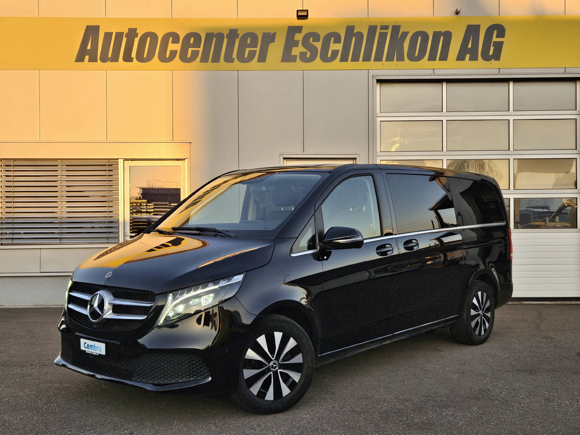MERCEDES-BENZ V 250 d Avantgarde lang 4matic Van * 7- Plätzer * 10 Jahre oder 100'000km Gratisservice *