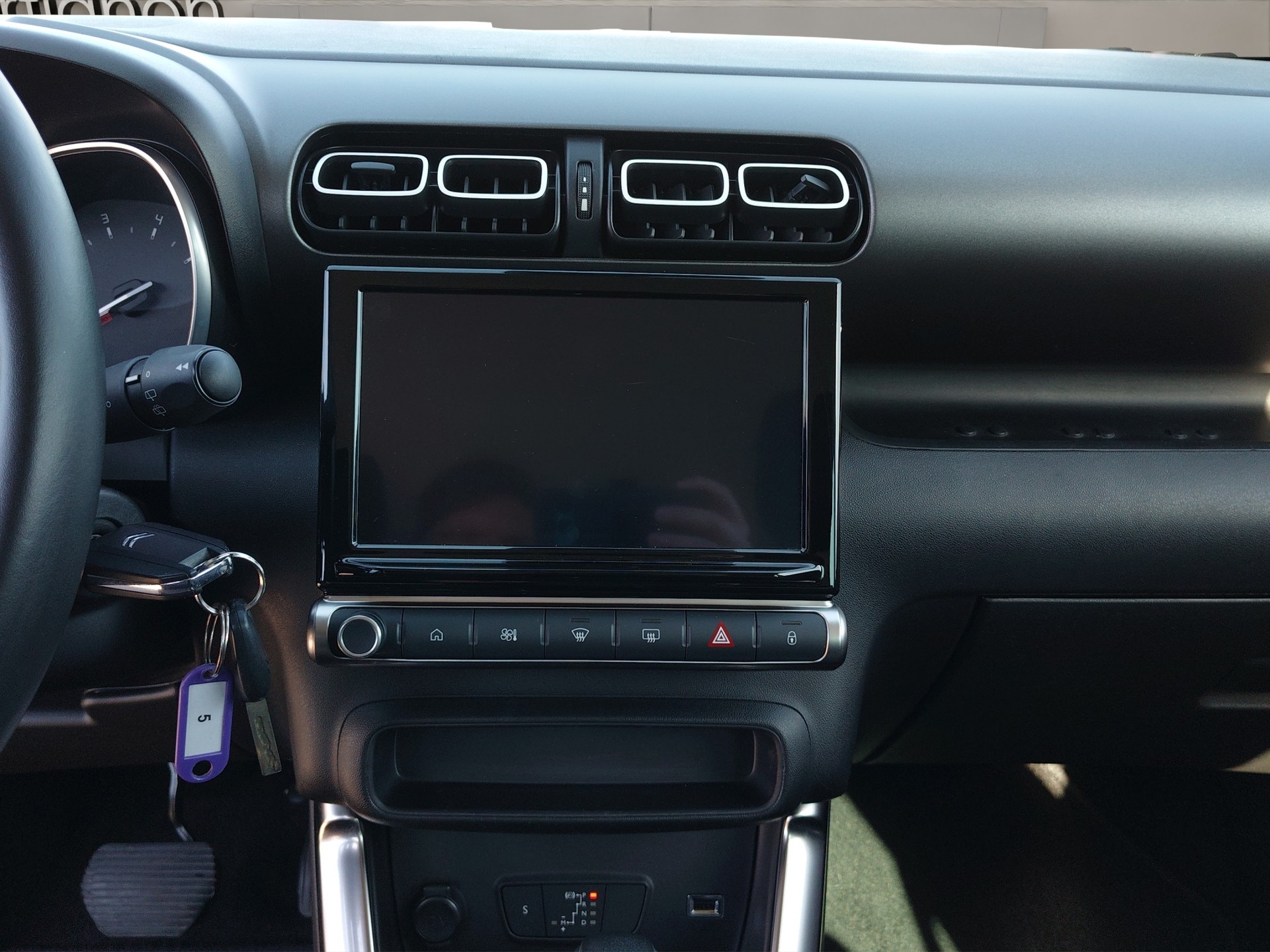 CITROEN C3 Aircross 1.2i PureTech Swiss Edition EAT6-image-10