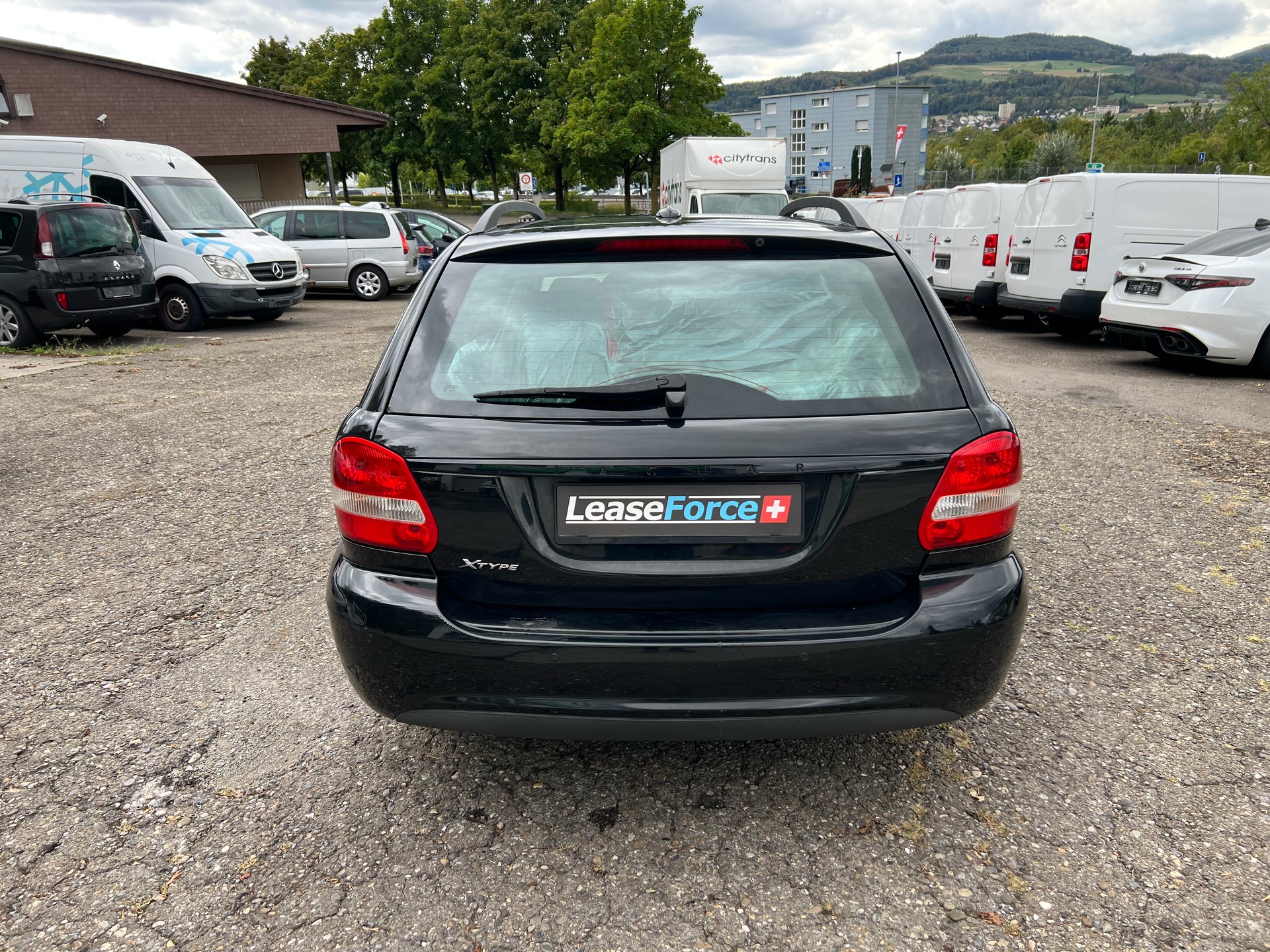 JAGUAR X-Type 2.2D Sovereign Automatic-image-3