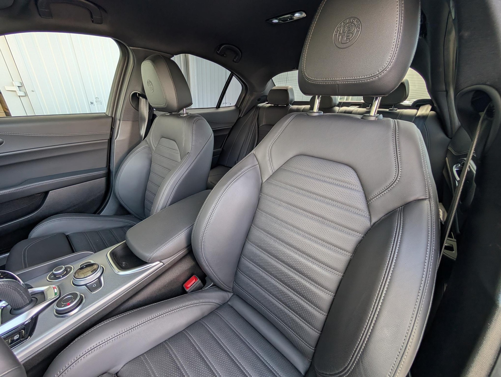 ALFA ROMEO Giulia 2.0 Q4 Veloce-image-10