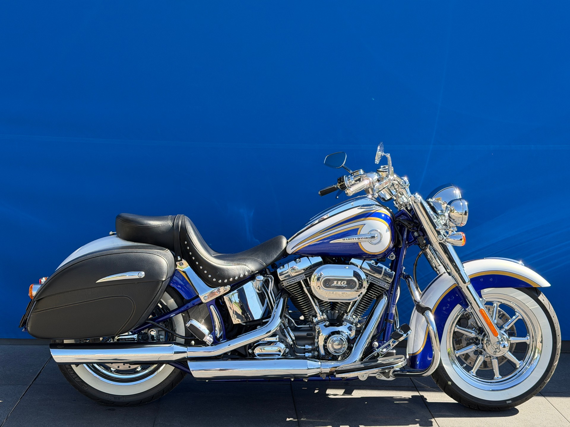 HARLEY-DAVIDSON FLSTNSE Softail Deluxe ABS CVO-image-0