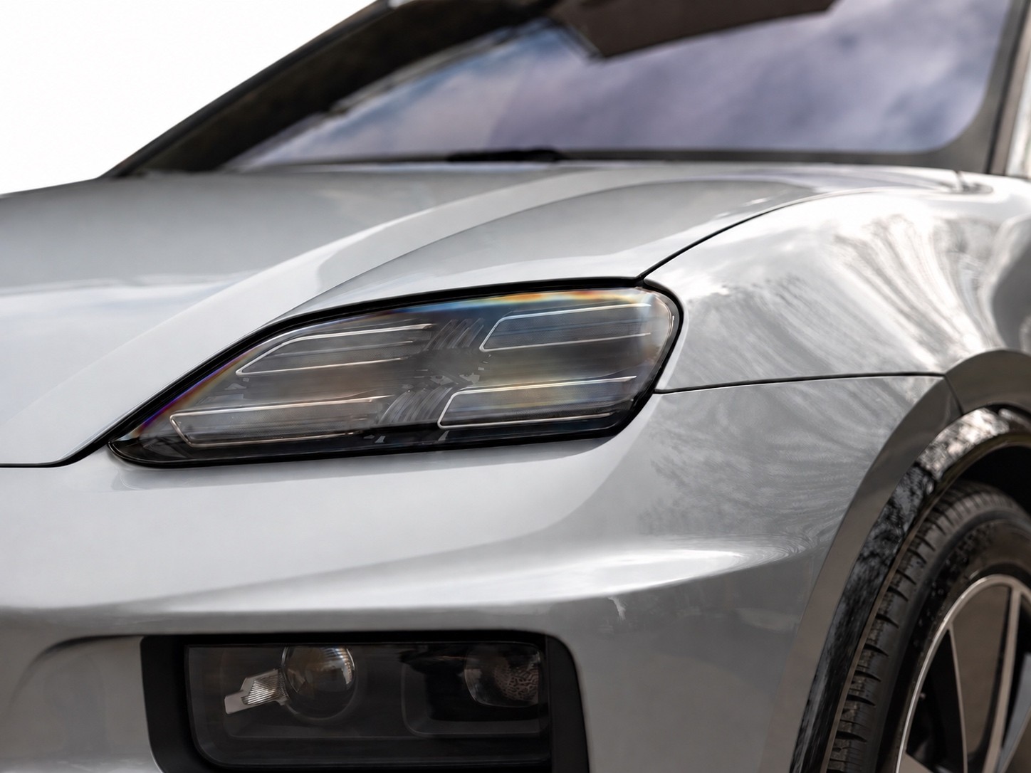 PORSCHE Macan Turbo-image-12