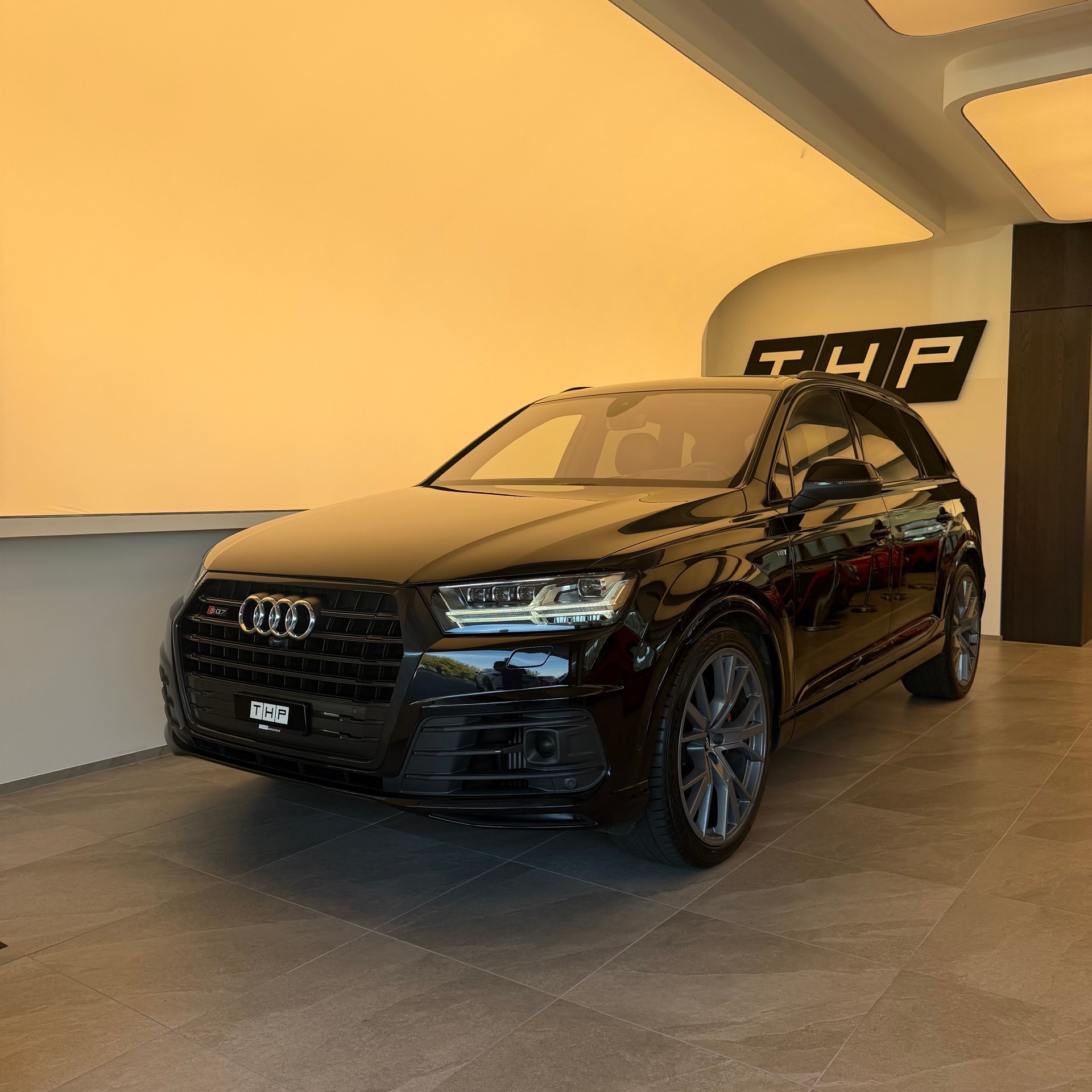 AUDI SQ7 4.0 TDI quattro tiptronic 7 Plätze-showroom-element-1