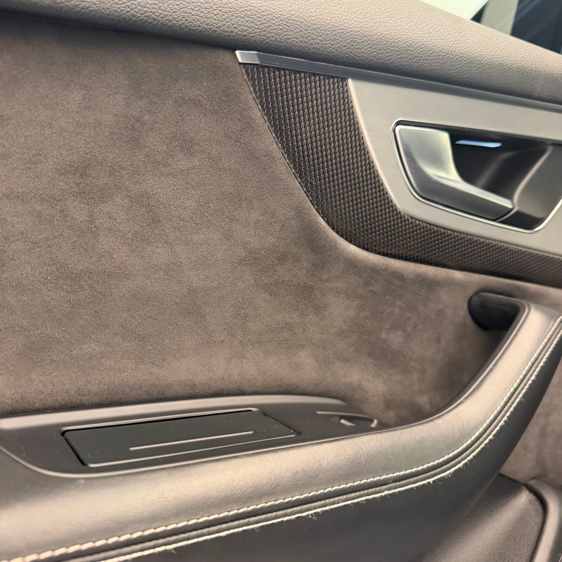 AUDI SQ7 4.0 TDI quattro ABT tiptronic 7 Plätze-image-13