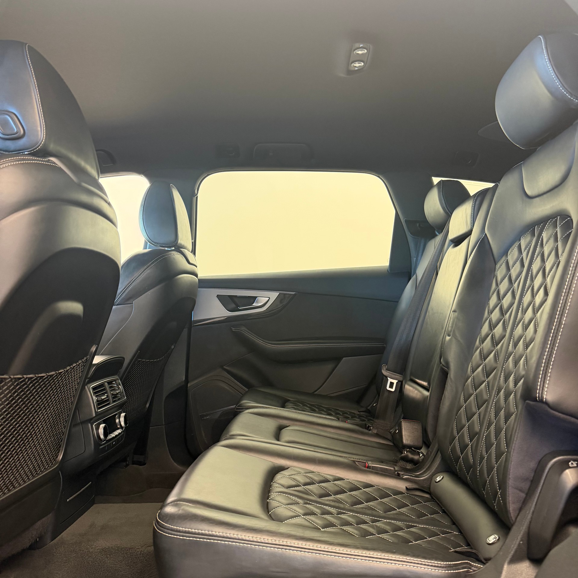 AUDI SQ7 4.0 TDI quattro ABT tiptronic 7 Plätze-image-11