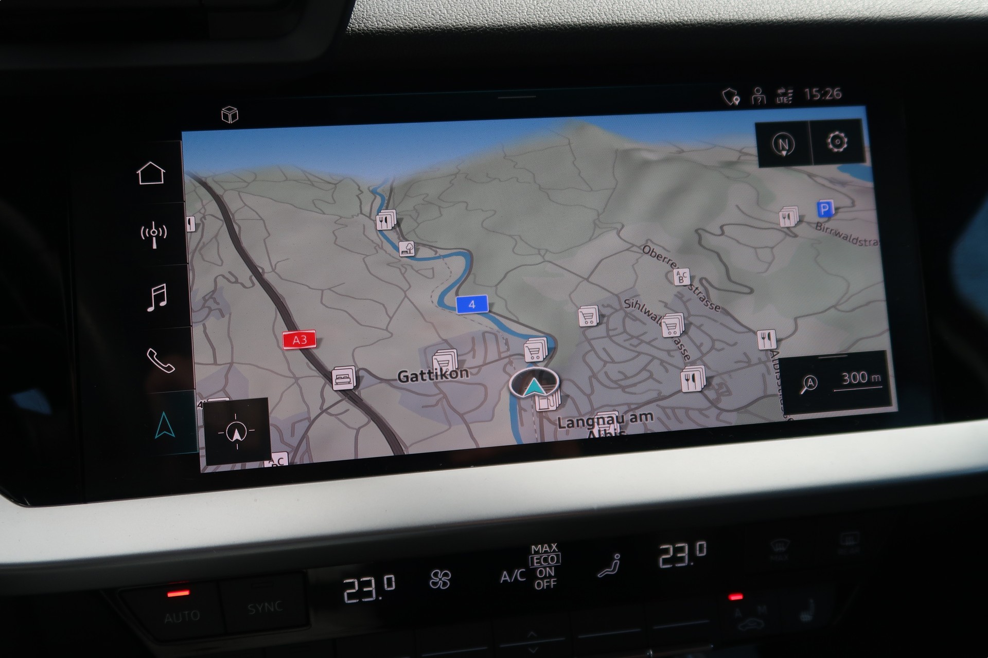 AUDI S3 Limousine 2.0 TFSI quattro S-tronic-image-16