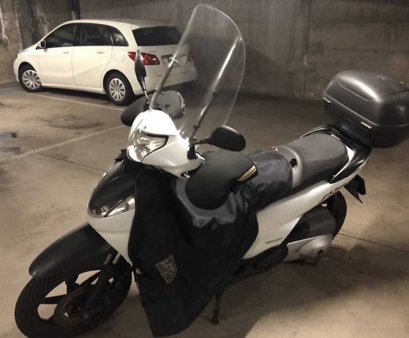 HONDA 300A-image-1
