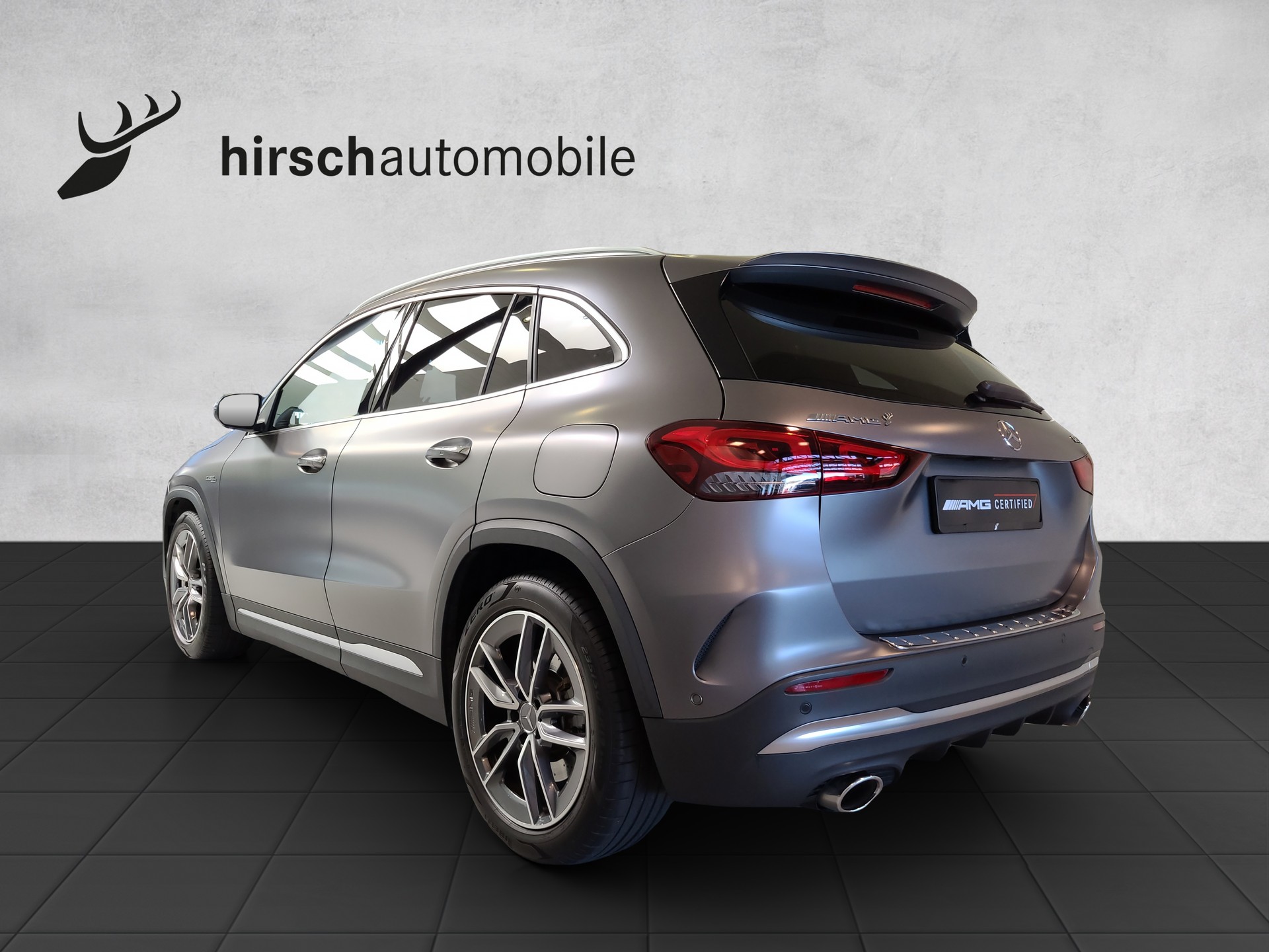 MERCEDES-BENZ GLA 35 AMG 4M-showroom-element-1