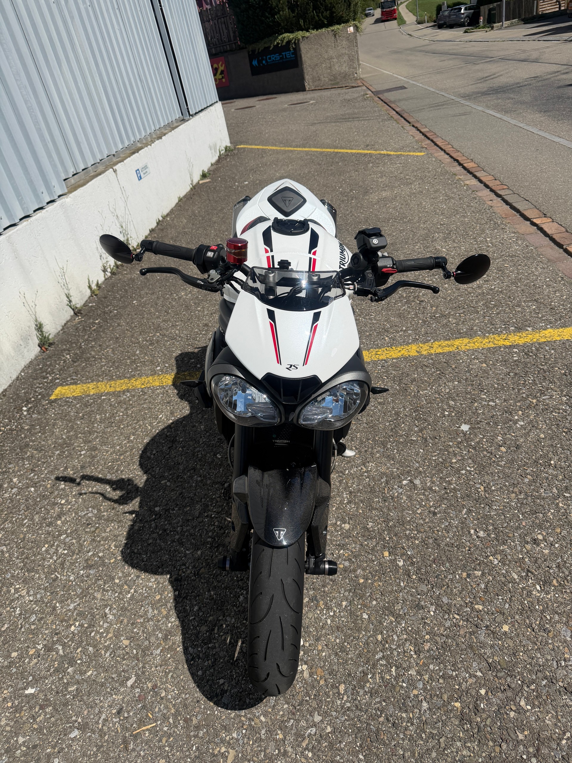 TRIUMPH Speed Triple RS 1050 ABS-image-12