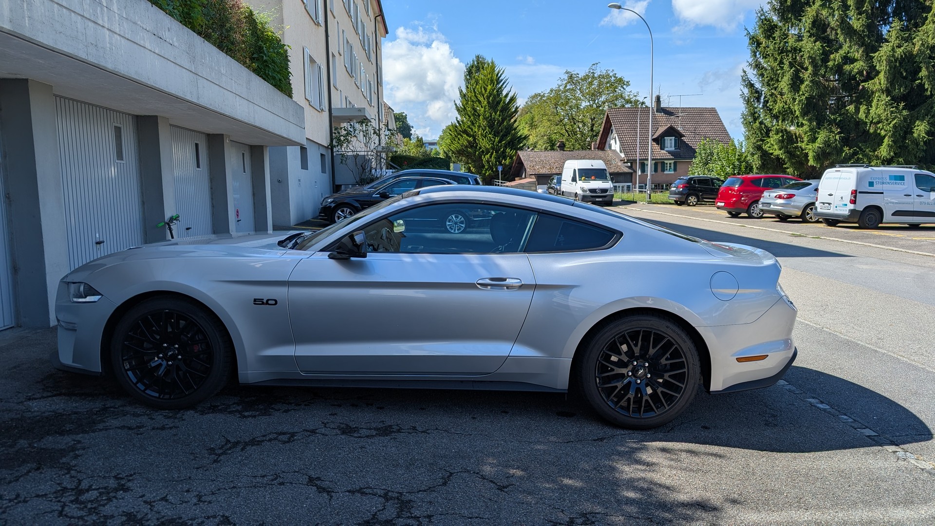 FORD 5.0 V8 GT-image-1