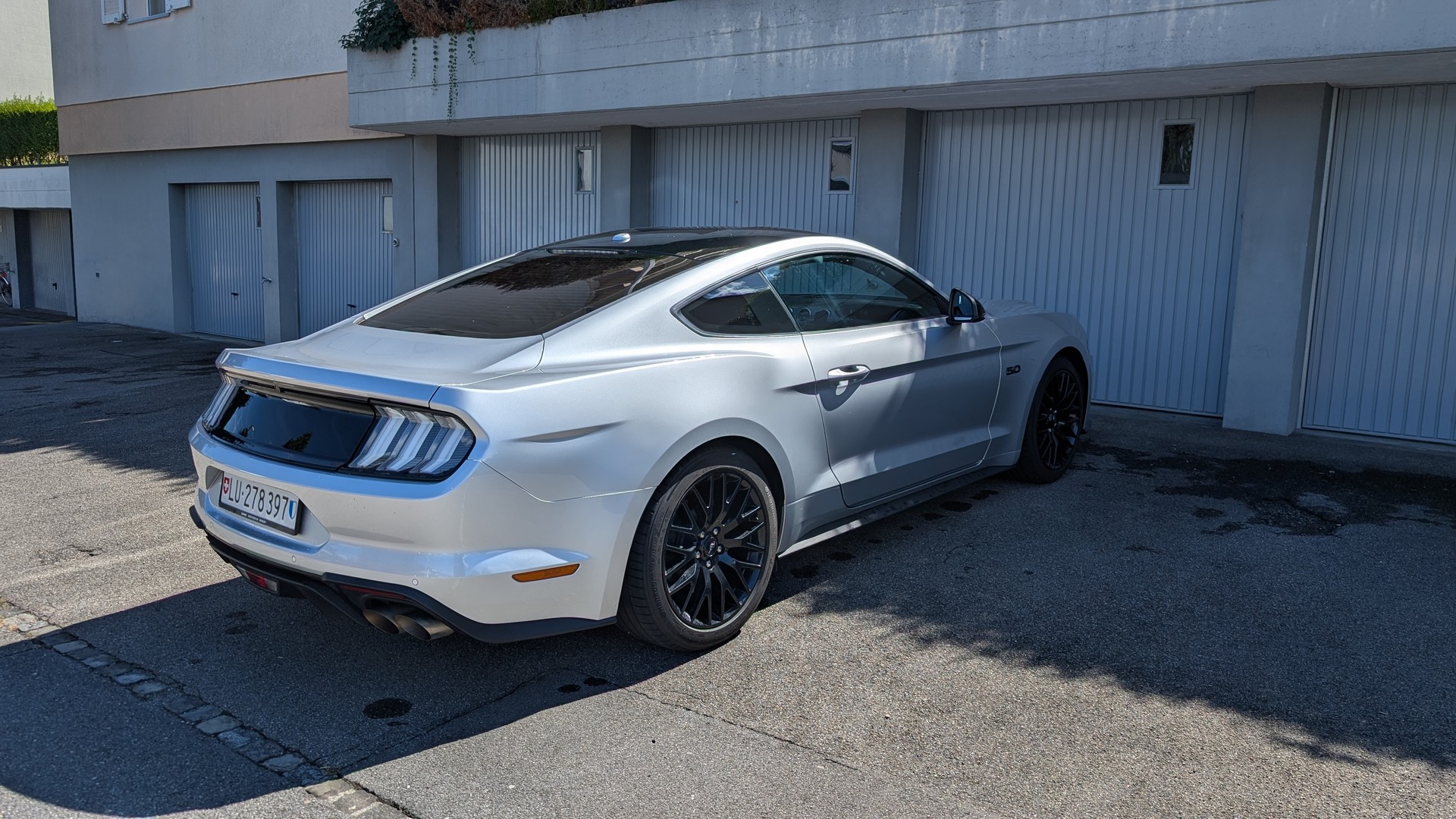 FORD 5.0 V8 GT-image-3
