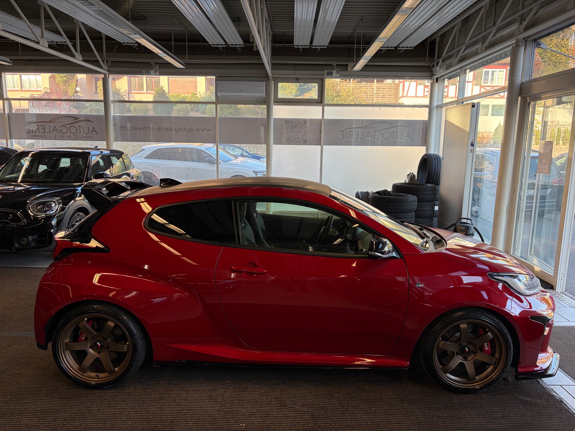TOYOTA Yaris 1.6 GR Sport | CH Fahrzeug | Circuit Paket | 10 Jahre Garantie | H&R | Milltek | Giacuzzo | Maxton | Japan Racing |-image-26