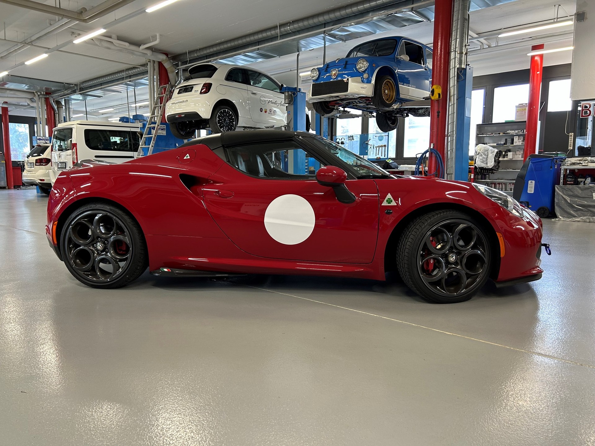 ALFA ROMEO 4C Spider 1750 TBi TCT-image-1