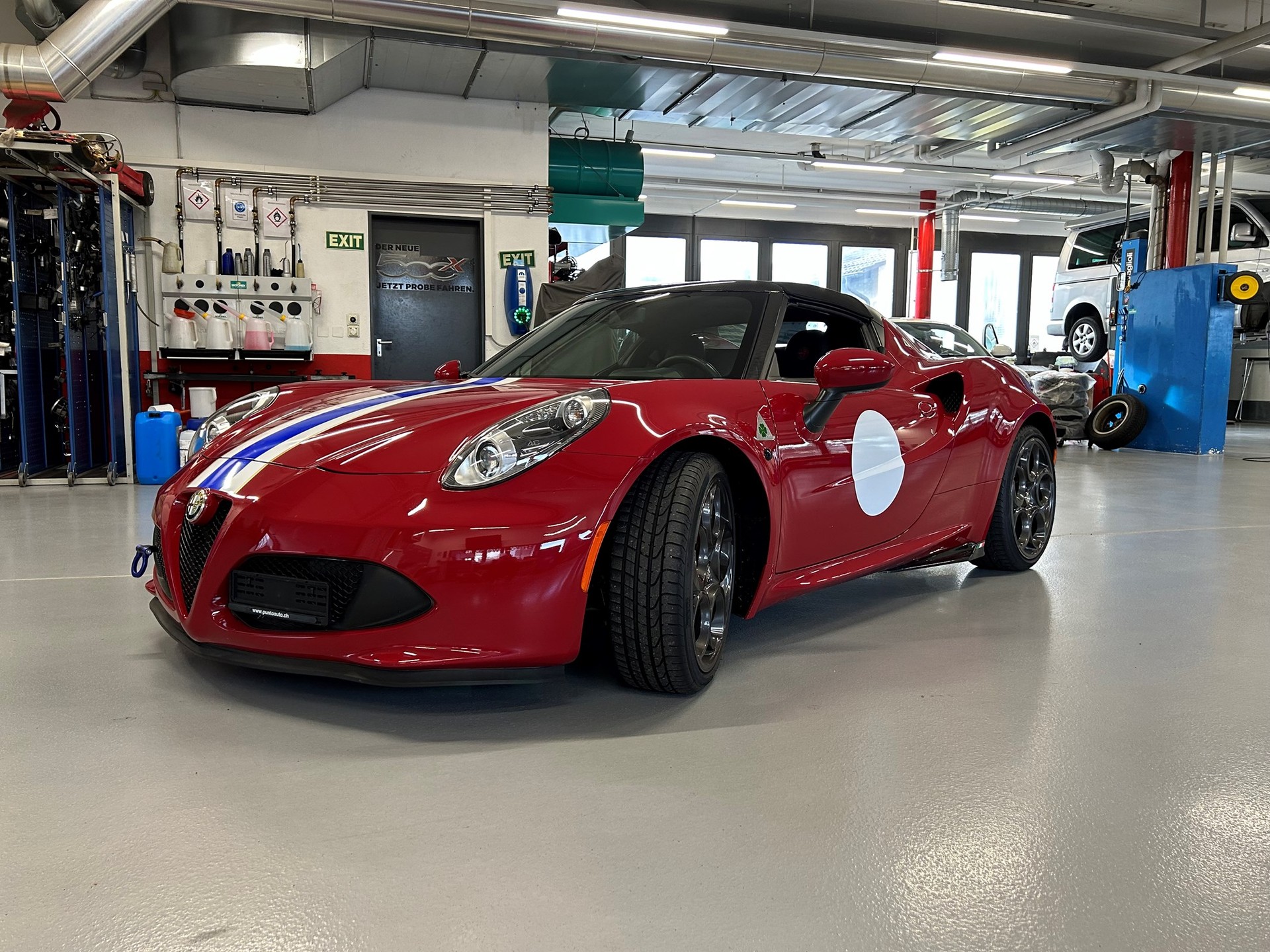 ALFA ROMEO 4C Spider 1750 TBi TCT-image-6