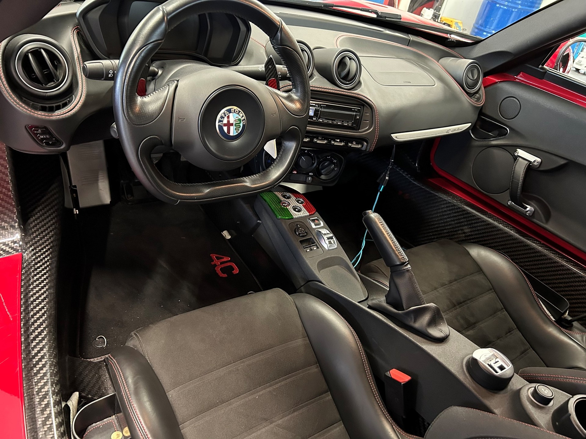 ALFA ROMEO 4C Spider 1750 TBi TCT-image-9