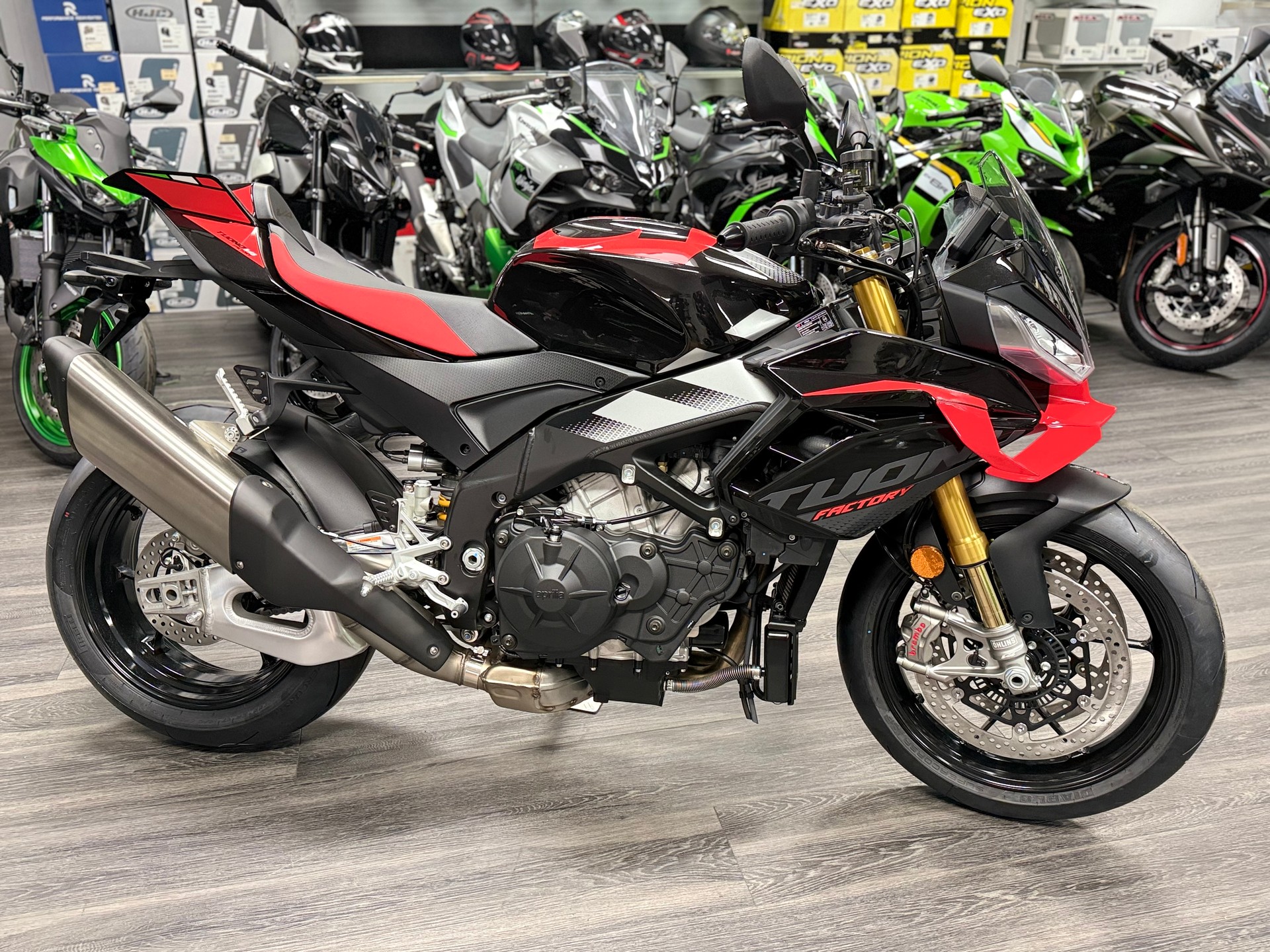 APRILIA Tuono V4 Factory SAS E5+ 2025