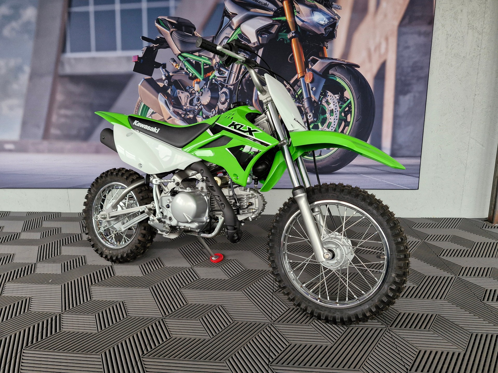 KAWASAKI-image-1