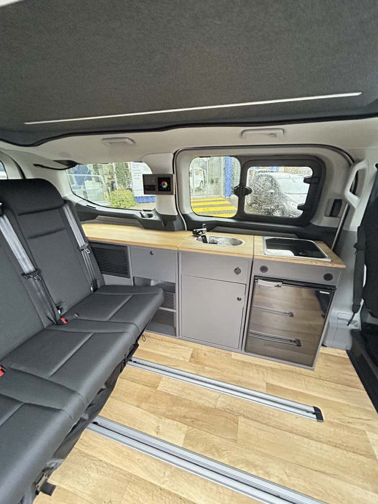 FORD Tourneo C Titanium vanexxt Level 1-image-6