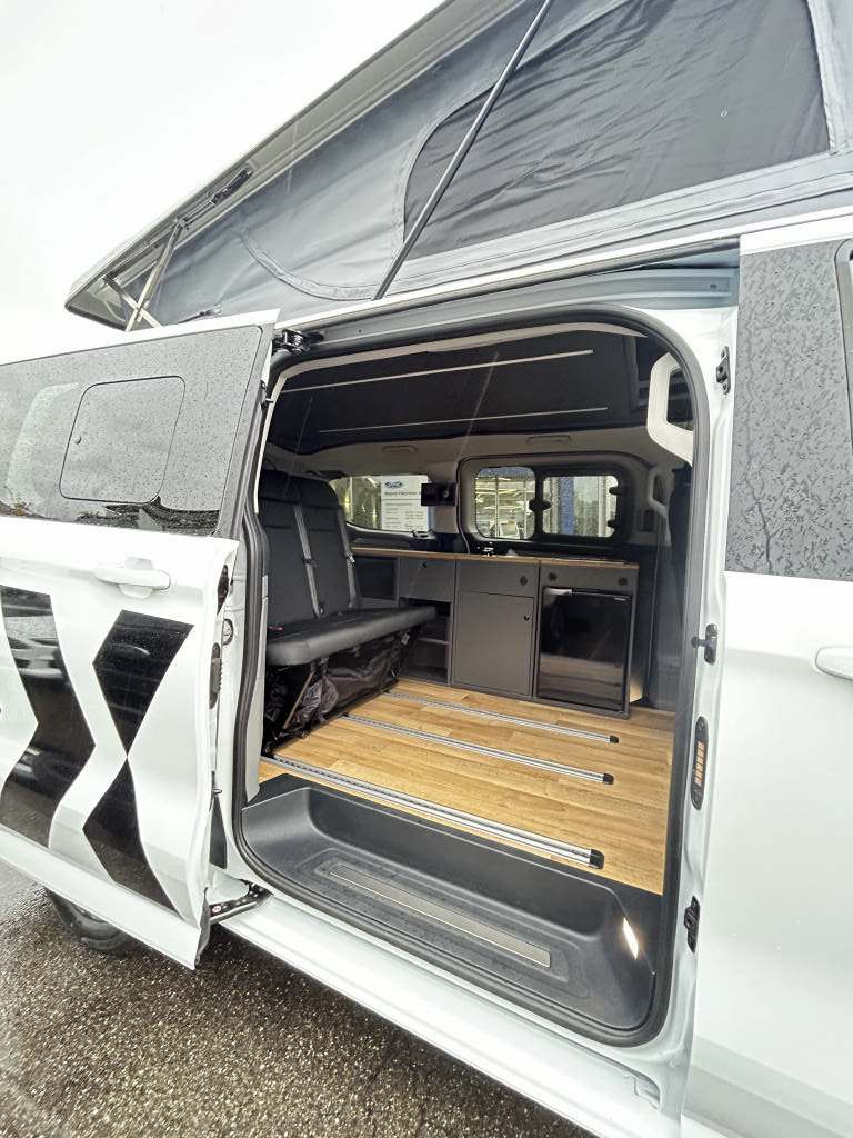 FORD Tourneo C Titanium vanexxt Level 1-image-5